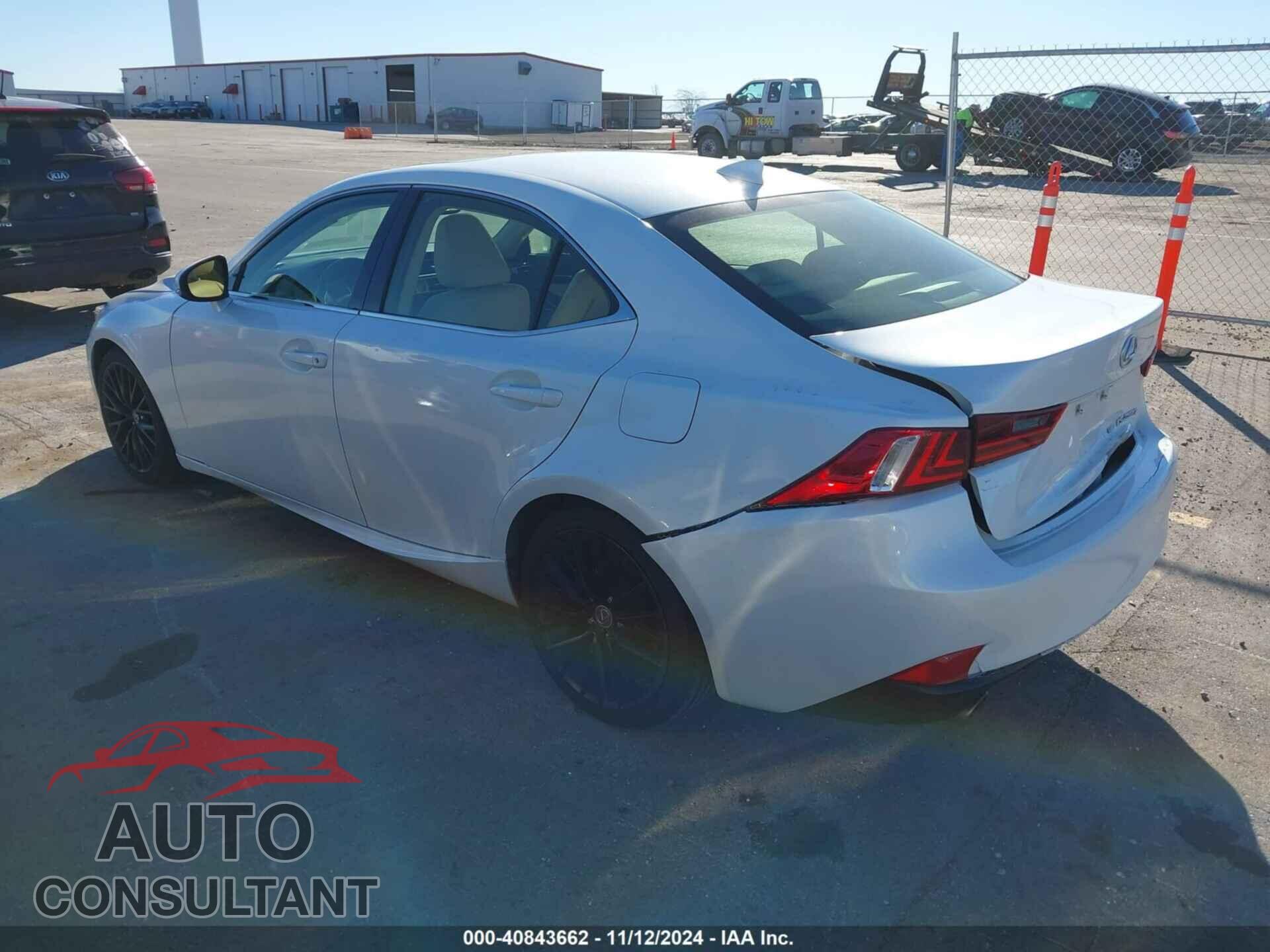 LEXUS IS 250 2014 - JTHCF1D27E5011843