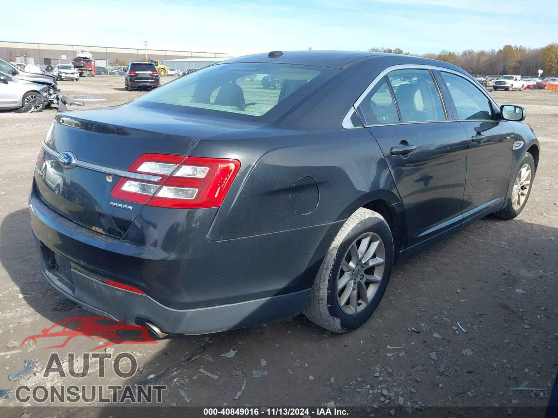 FORD TAURUS 2013 - 1FAHP2D83DG222092
