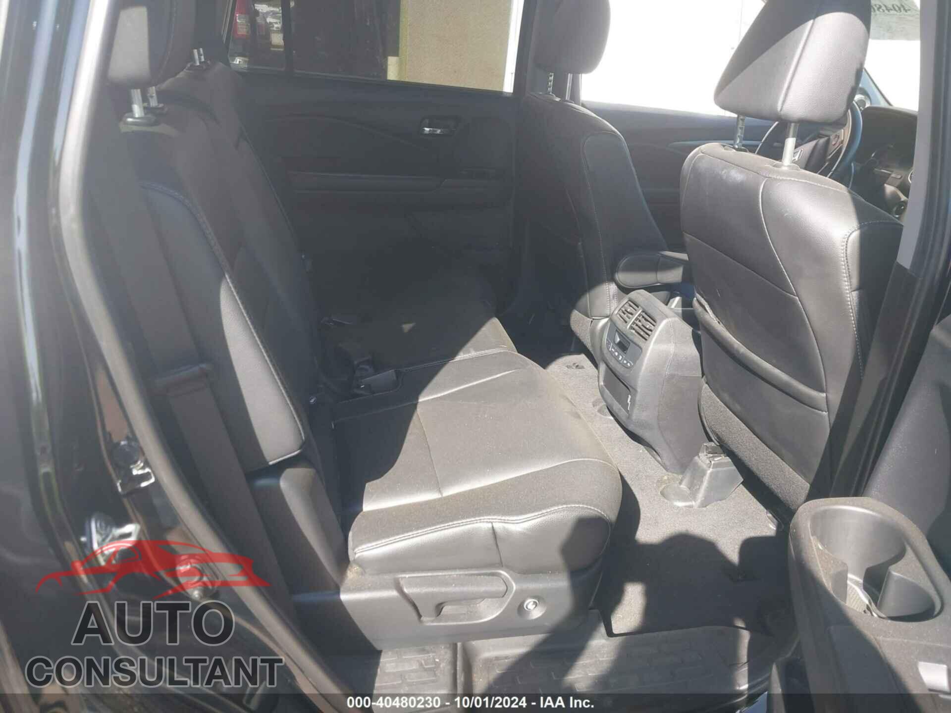 HONDA PILOT 2019 - 5FNYF5H54KB009559