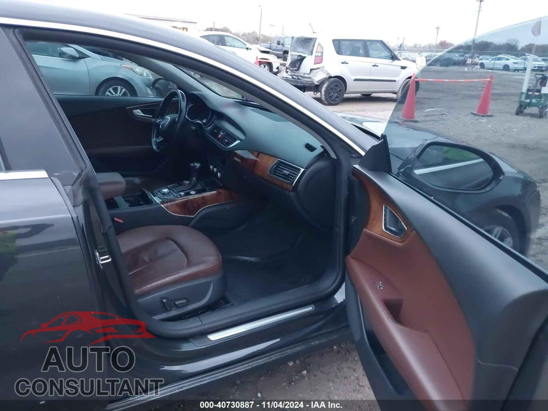 AUDI A7 2012 - WAUYGAFC4CN077948