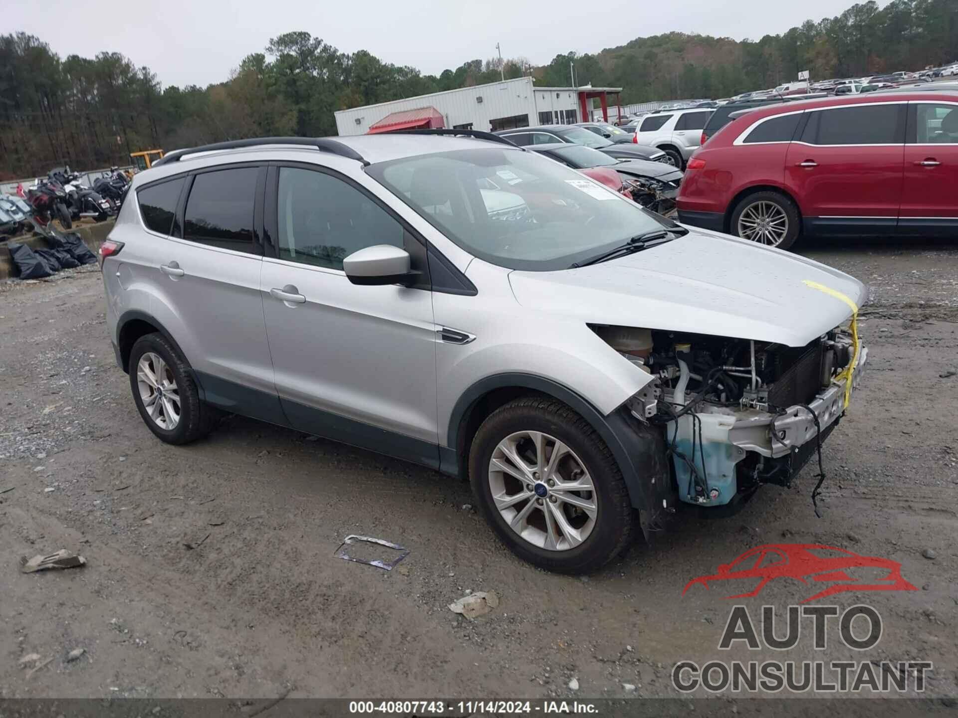 FORD ESCAPE 2017 - 1FMCU0GDXHUA74844