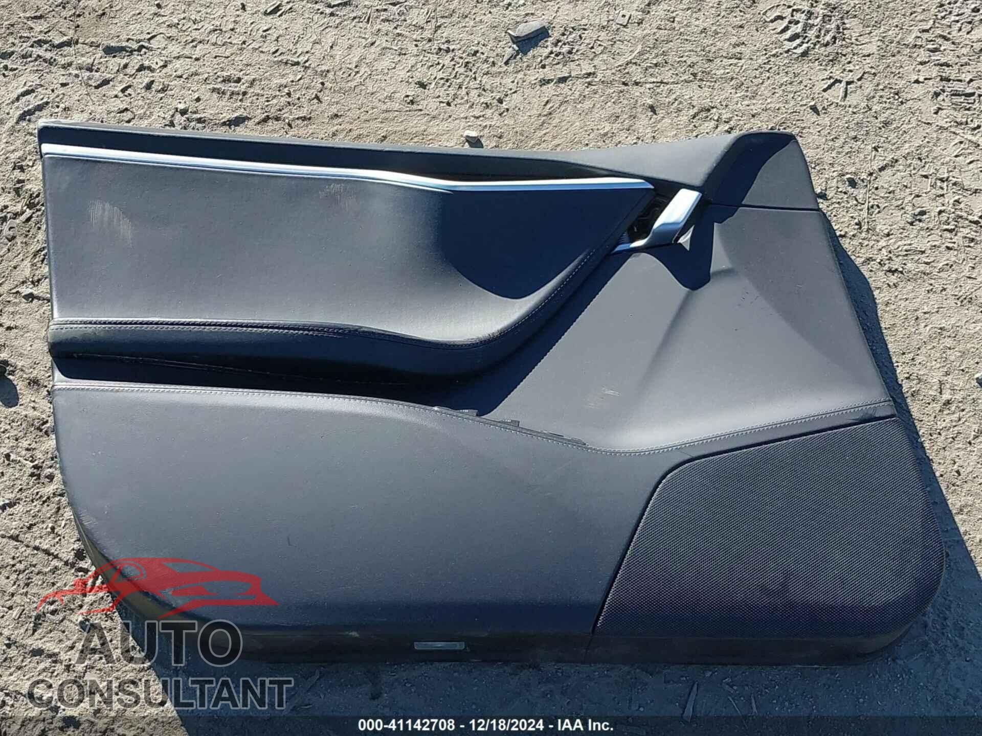 TESLA MODEL S 2017 - 5YJSA1E44HF233321