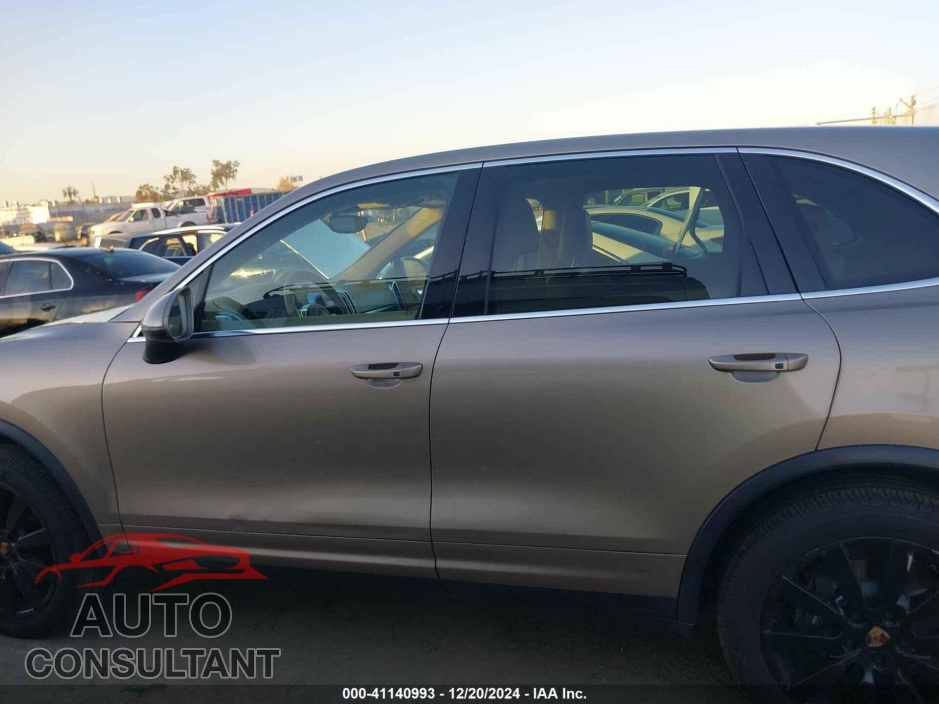 PORSCHE CAYENNE 2016 - WP1AA2A2XGLA03542