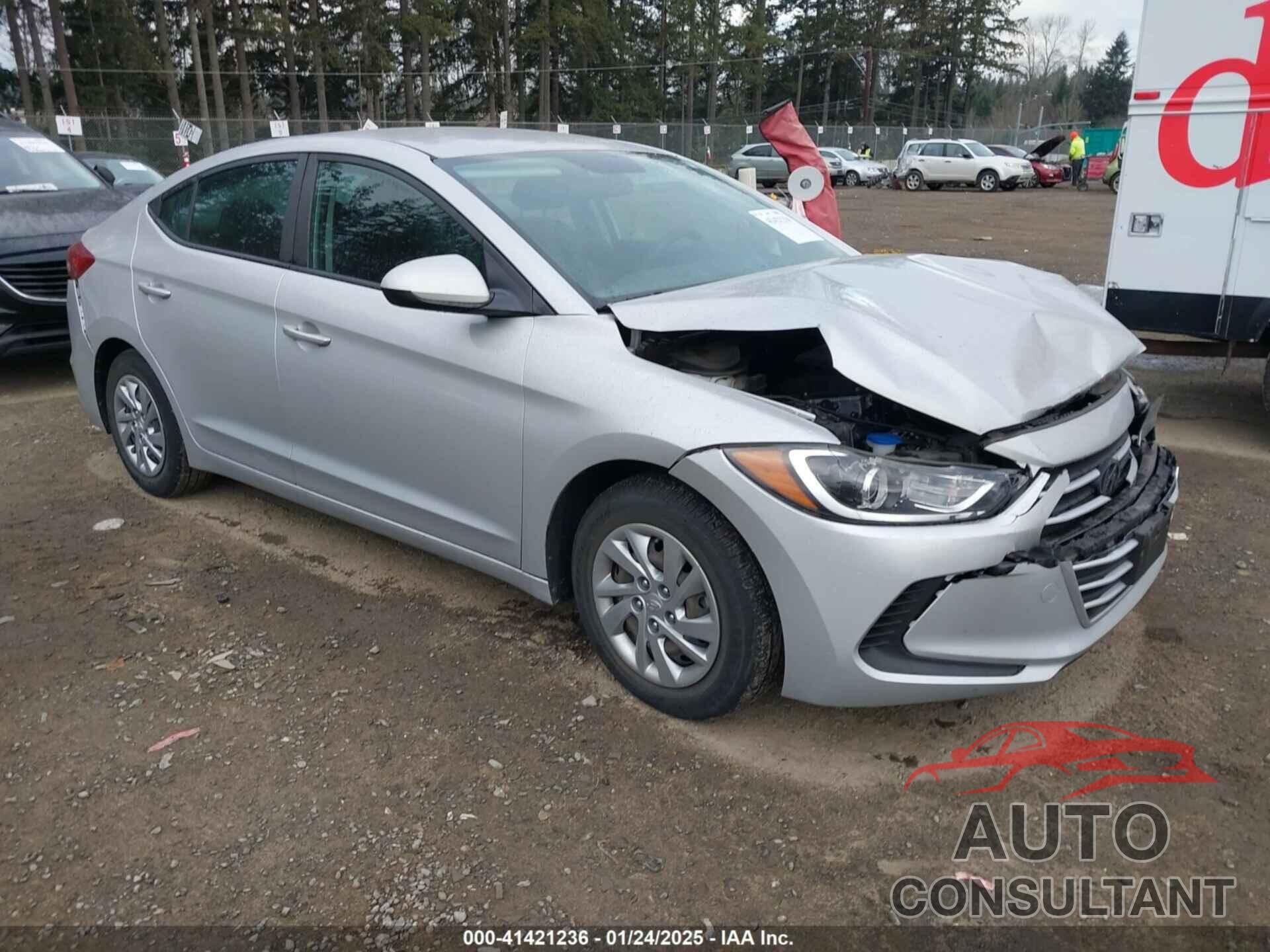 HYUNDAI ELANTRA 2018 - KMHD74LF7JU648011
