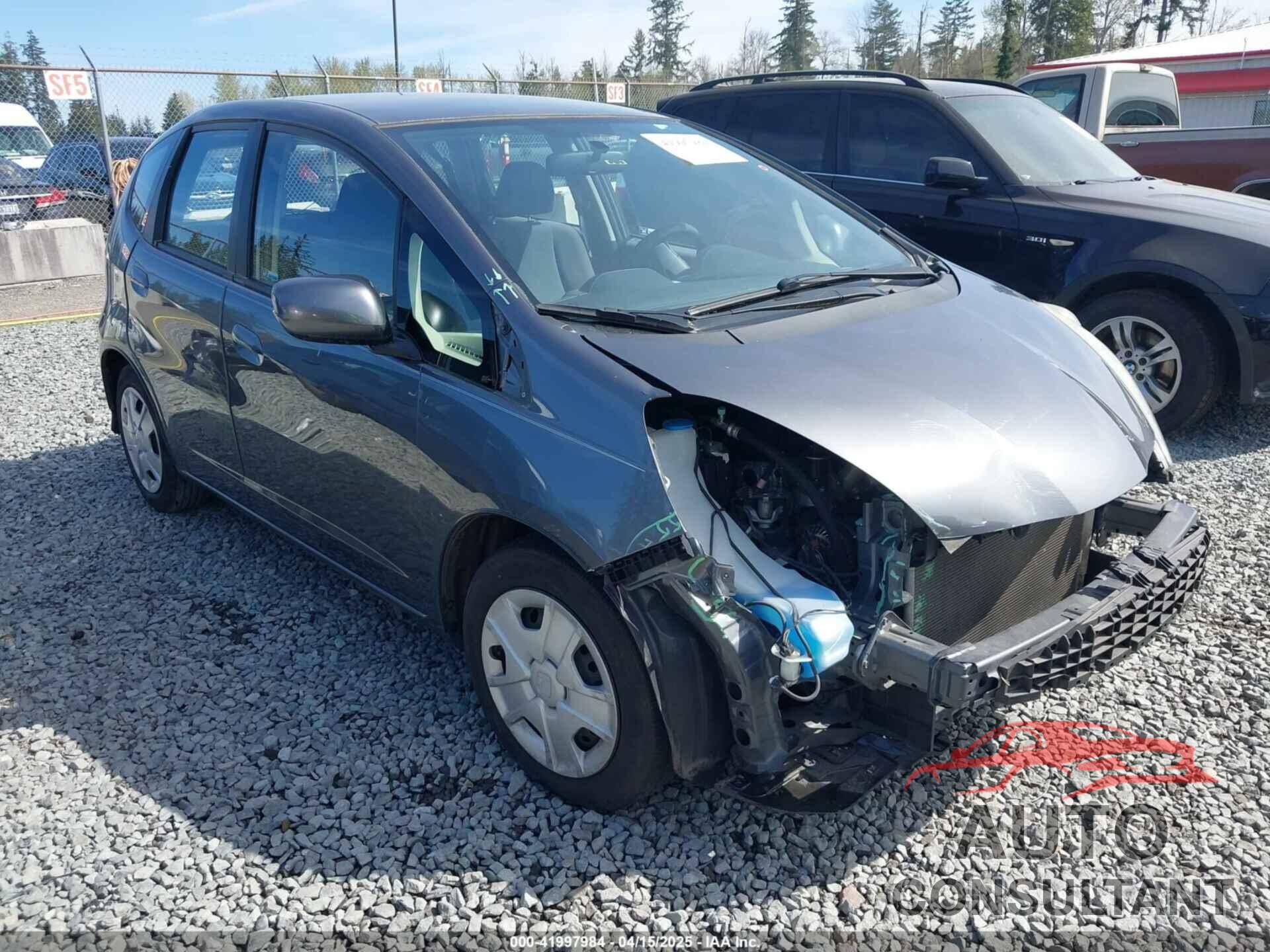 HONDA FIT 2012 - JHMGE8H35CC029427