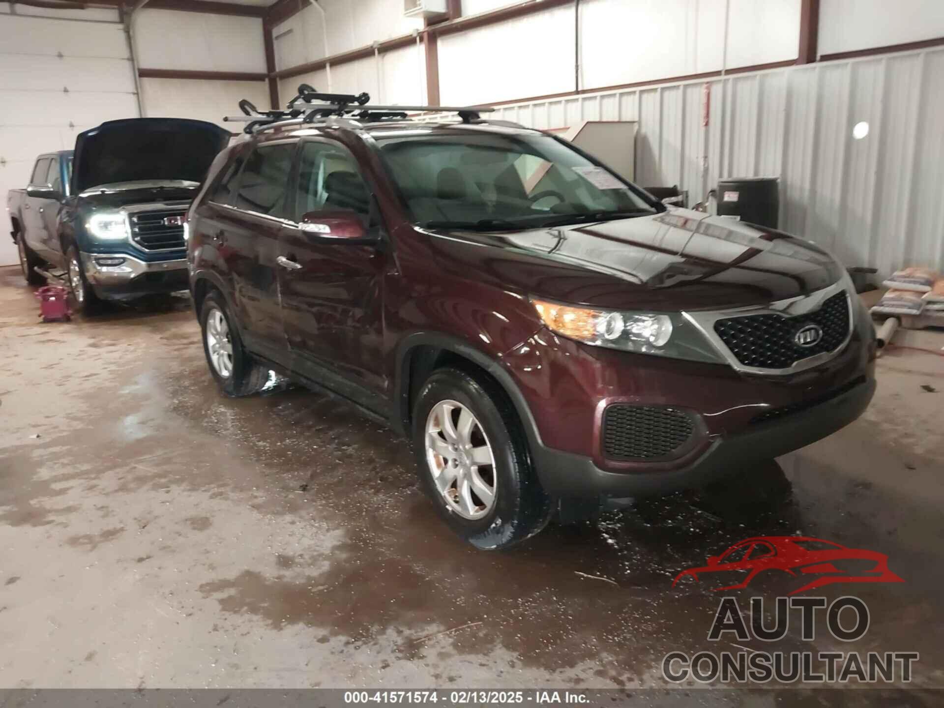 KIA SORENTO 2013 - 5XYKT4A27DG315059