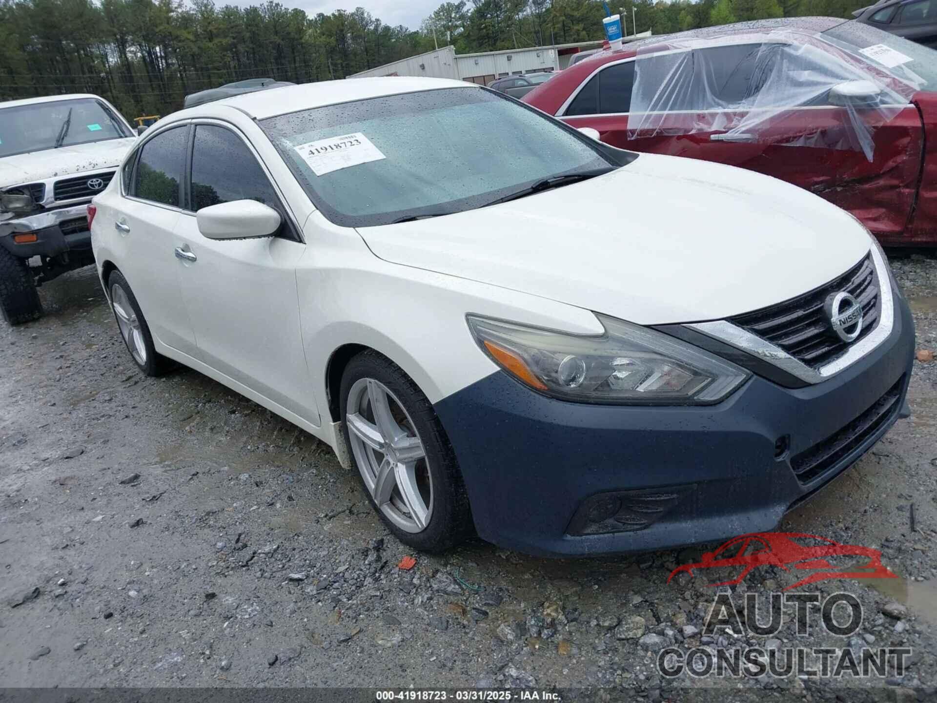 NISSAN ALTIMA 2018 - 1N4AL3AP5JC190800