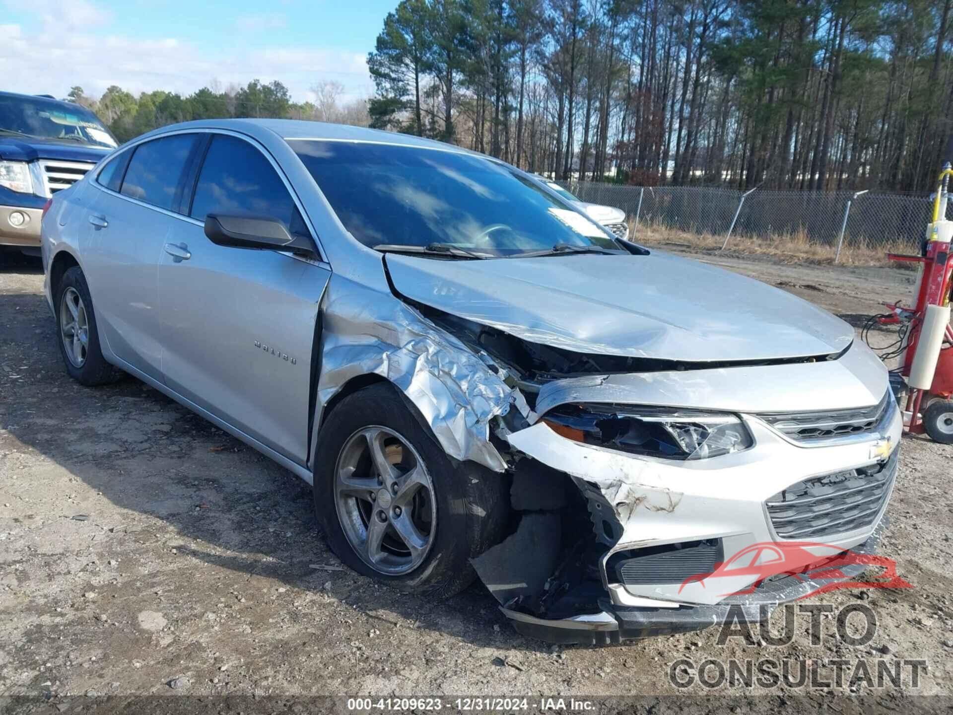 CHEVROLET MALIBU 2018 - 1G1ZC5ST8JF194027