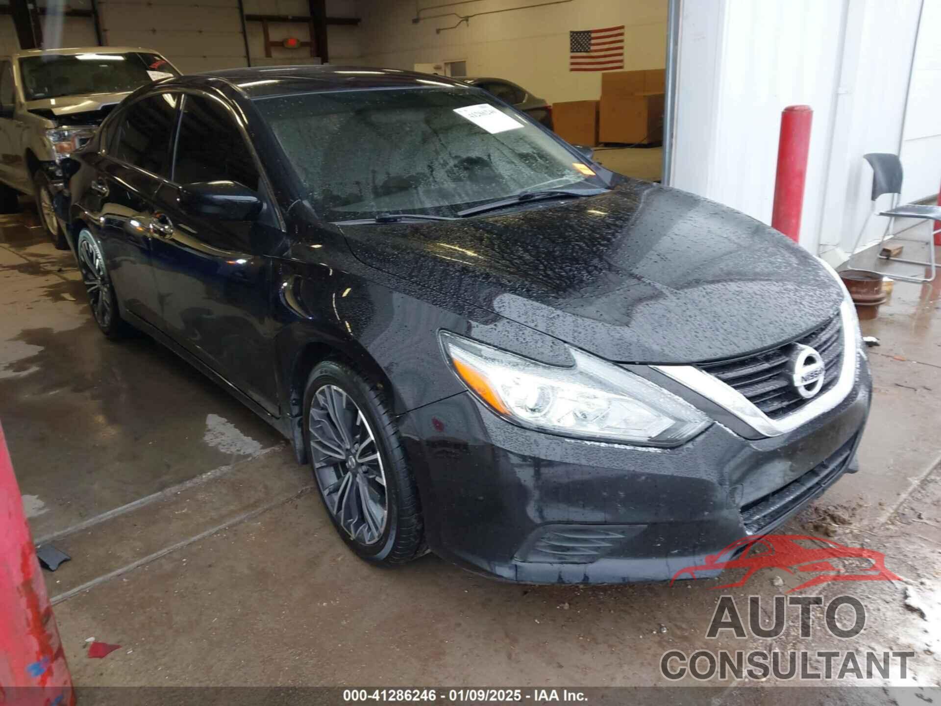 NISSAN ALTIMA 2018 - 1N4AL3AP8JC231954