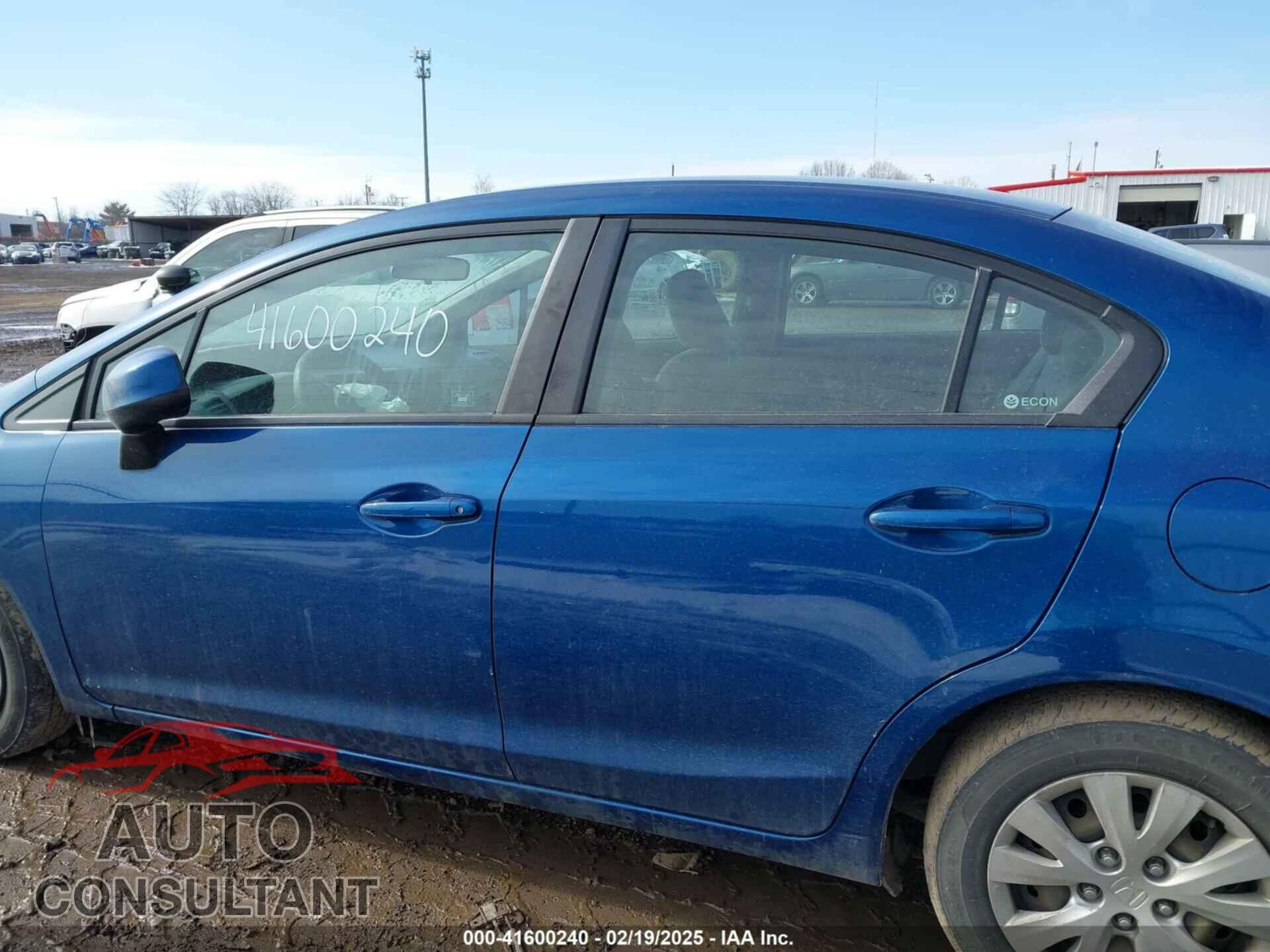 HONDA CIVIC 2012 - 19XFB2F58CE063510