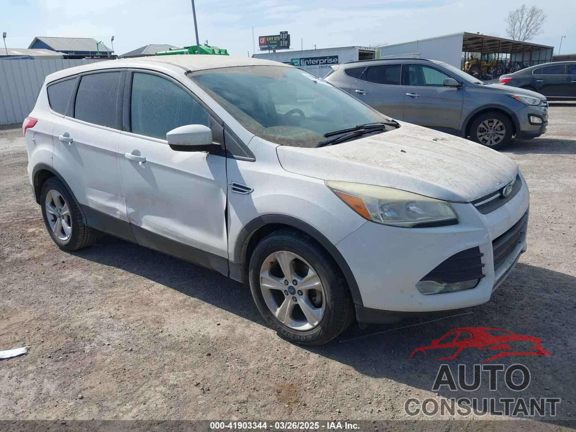 FORD ESCAPE 2016 - 1FMCU0GX2GUB48640