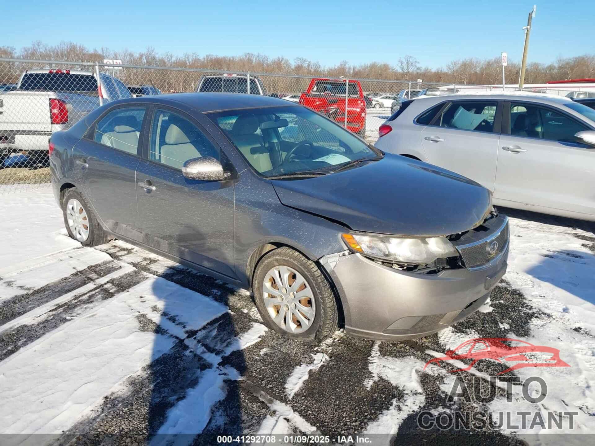 KIA FORTE 2010 - KNAFU4A23A5233586