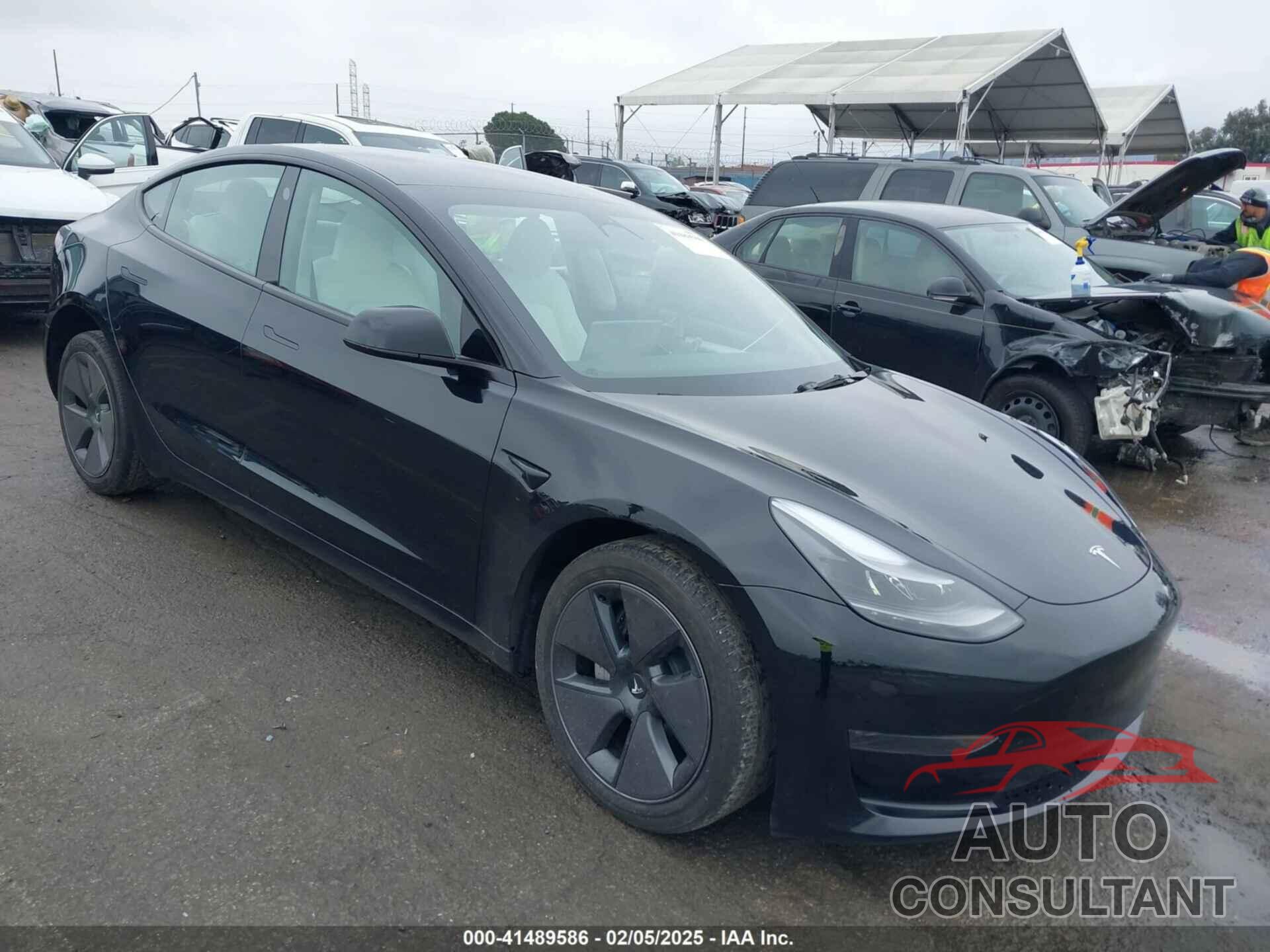 TESLA MODEL 3 2023 - 5YJ3E1EA0PF587656