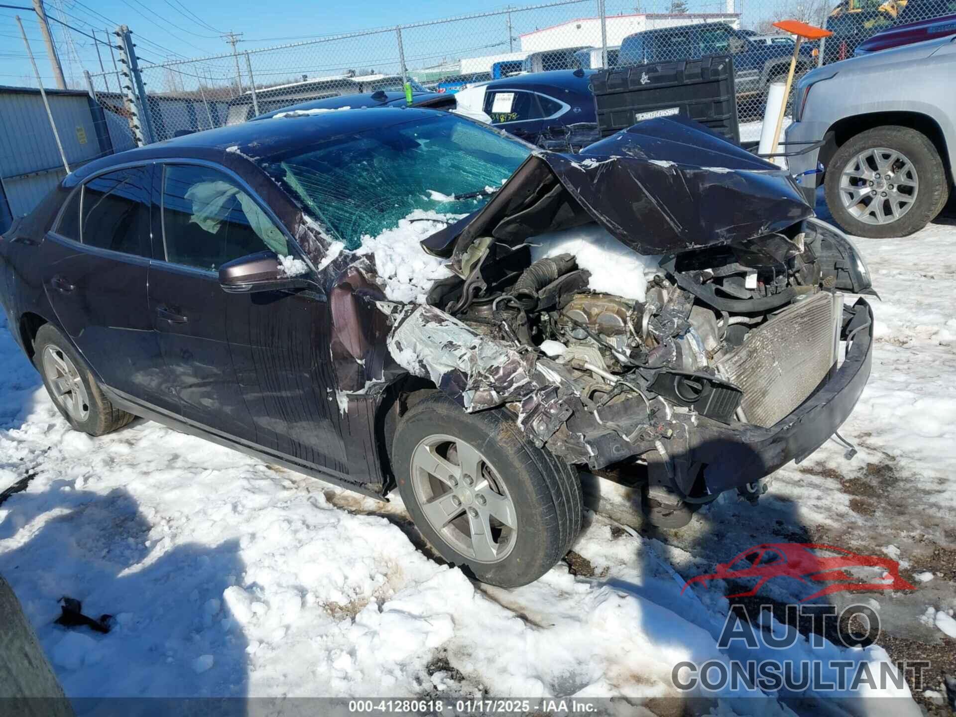 CHEVROLET MALIBU 2015 - 1G11C5SLXFF333336