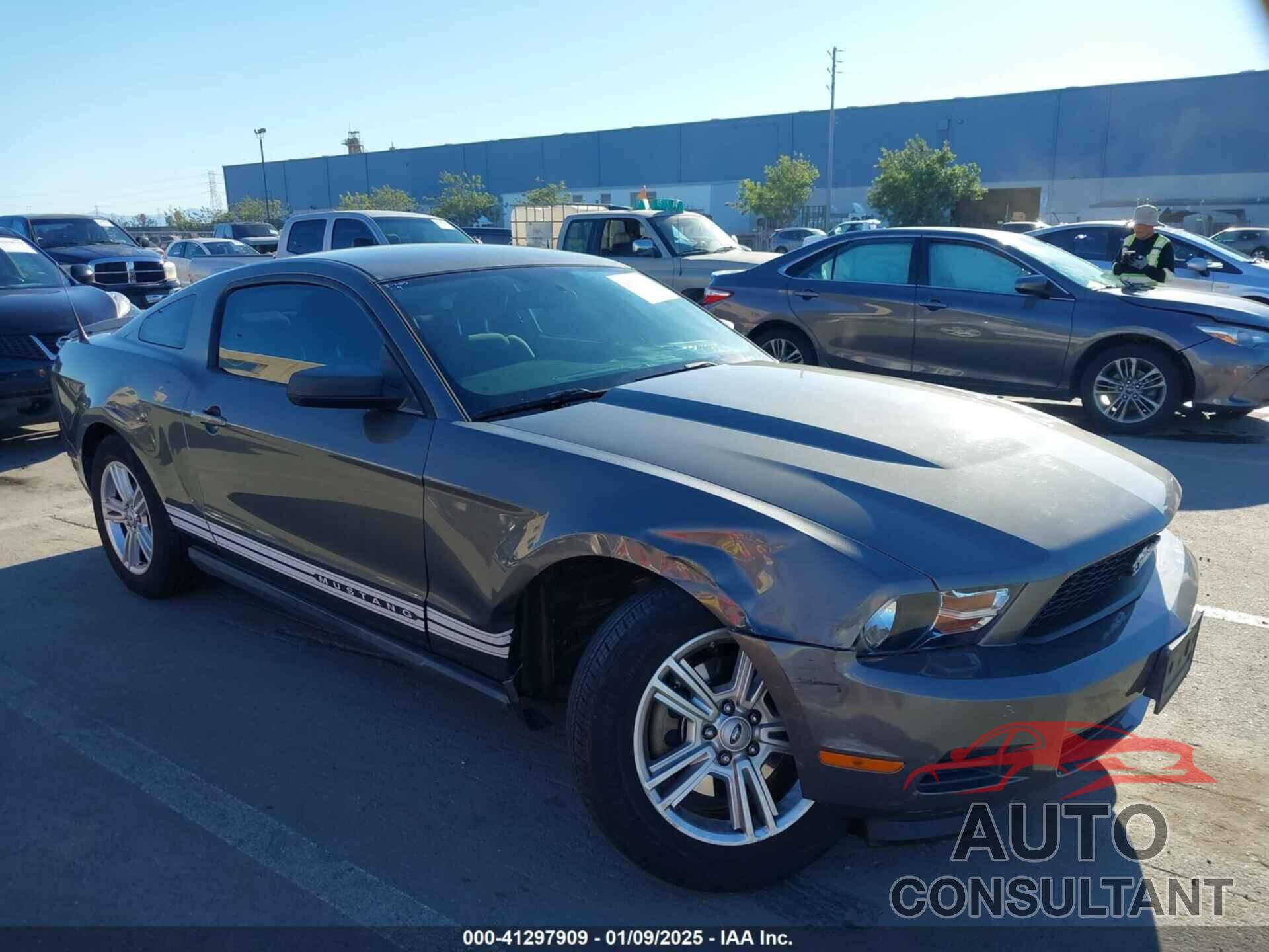 FORD MUSTANG 2011 - 1ZVBP8AM3B5137179