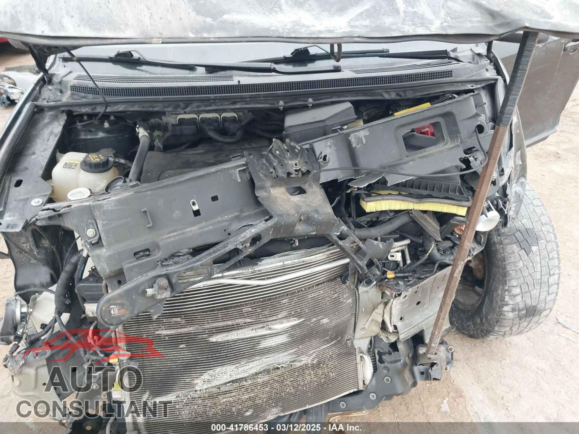 FORD EDGE 2013 - 2FMDK4KC3DBC22512