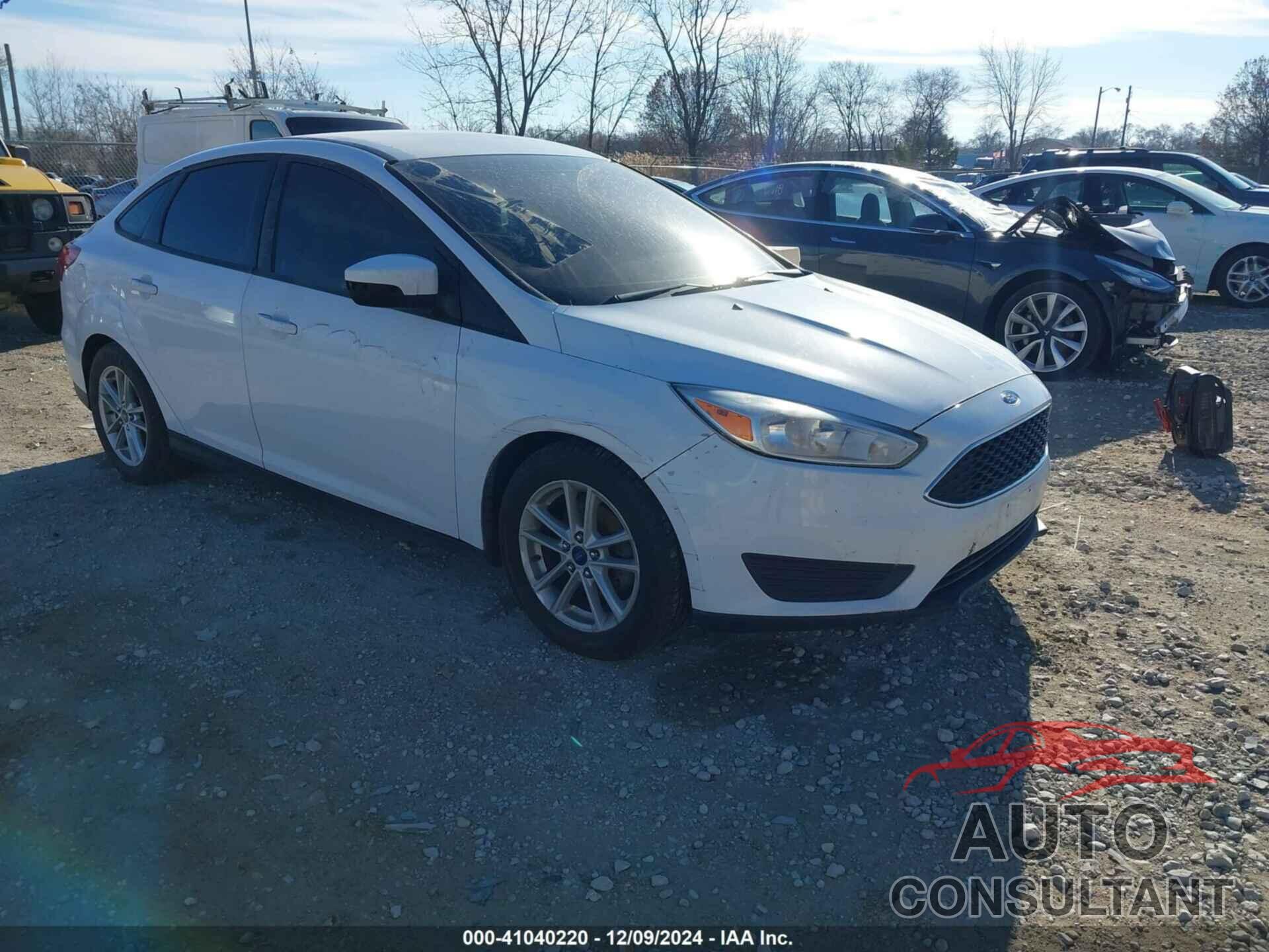 FORD FOCUS 2017 - 1FADP3F22HL236754