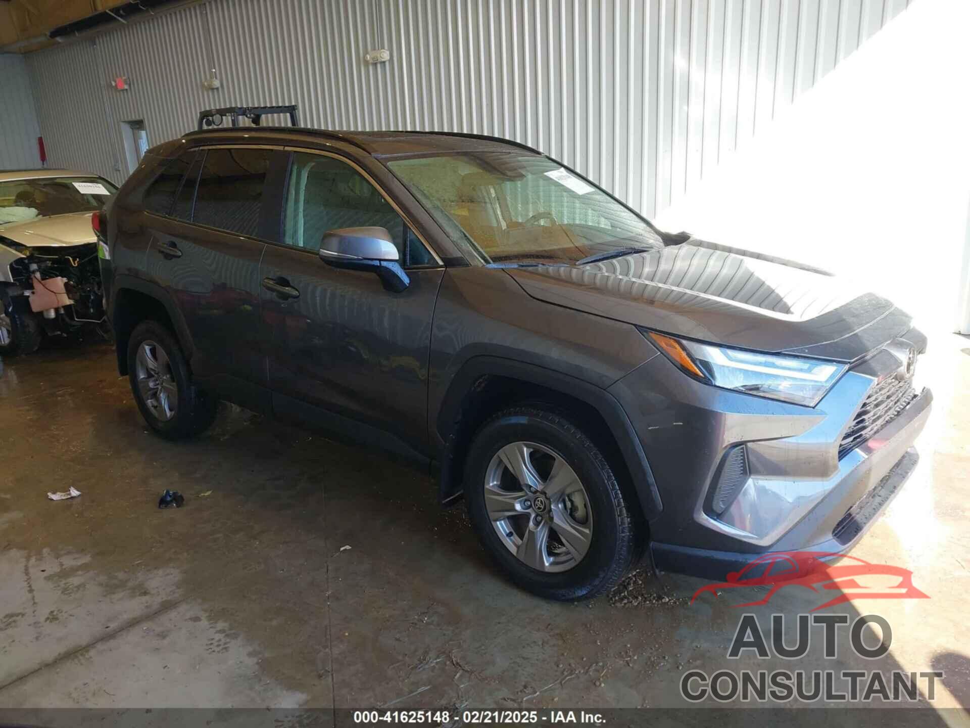 TOYOTA RAV4 2024 - 2T3W1RFV2RC298558