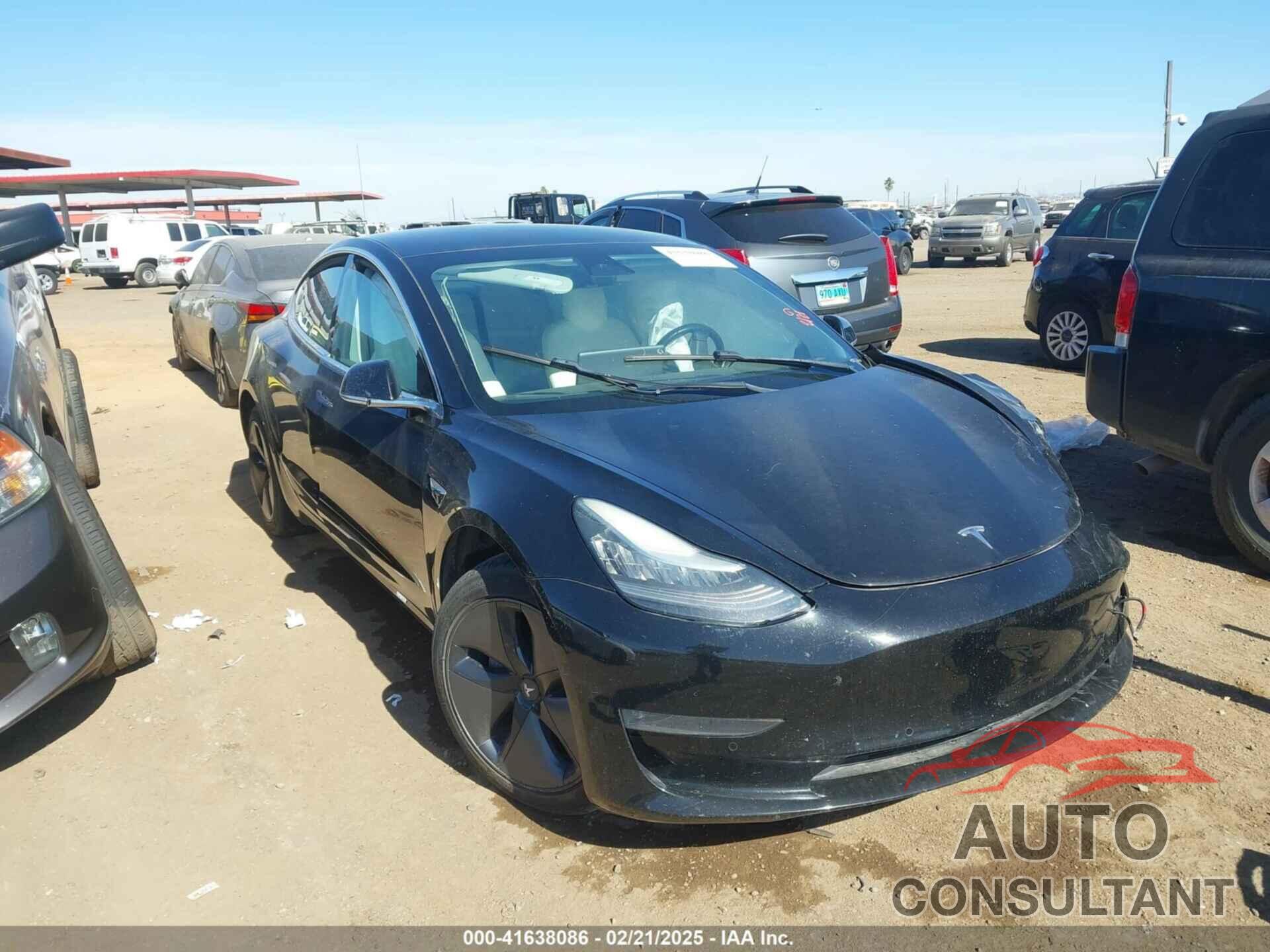 TESLA MODEL 3 2019 - 5YJ3E1EA0KF323569