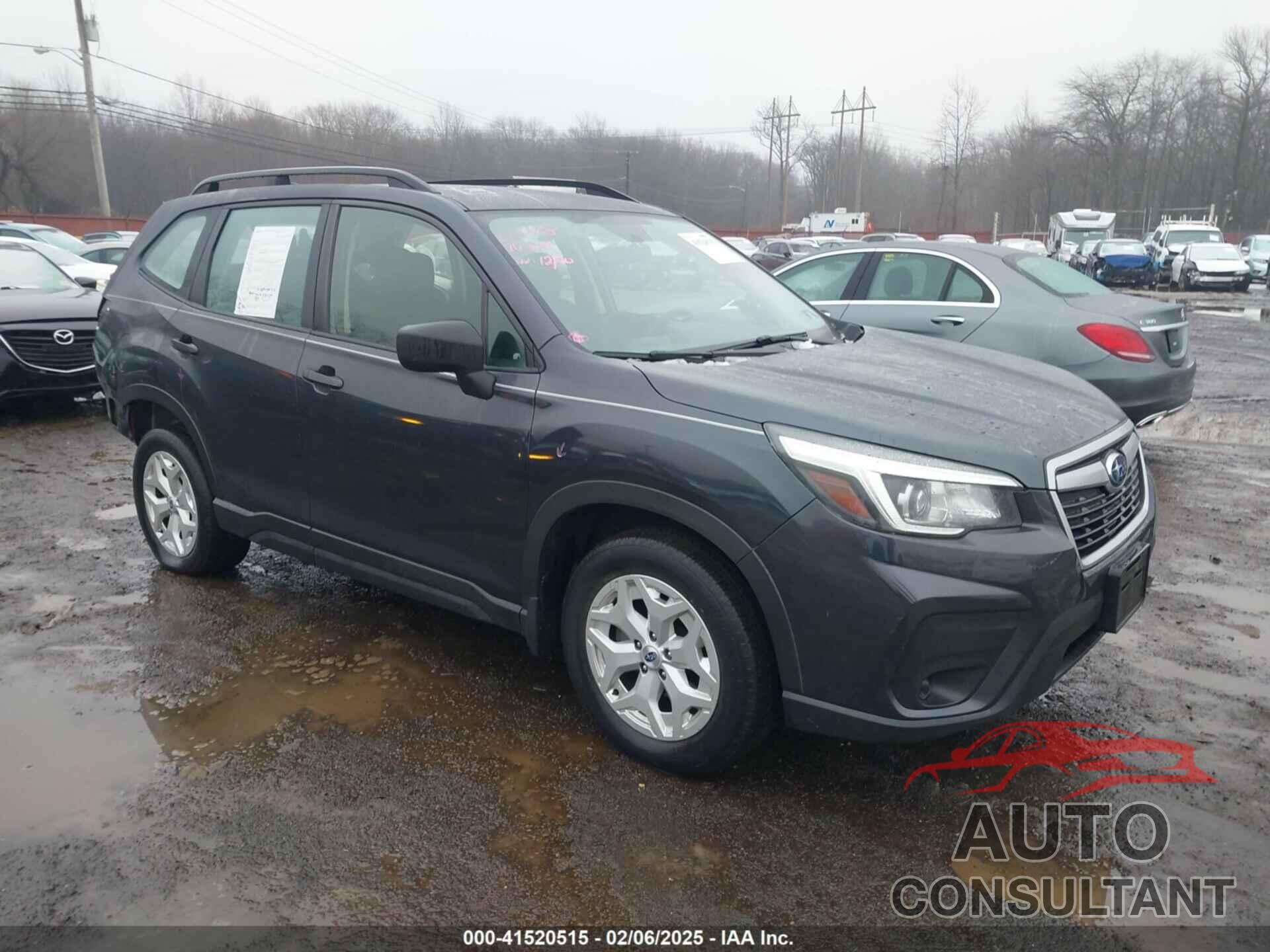 SUBARU FORESTER 2019 - JF2SKACC6KH568189