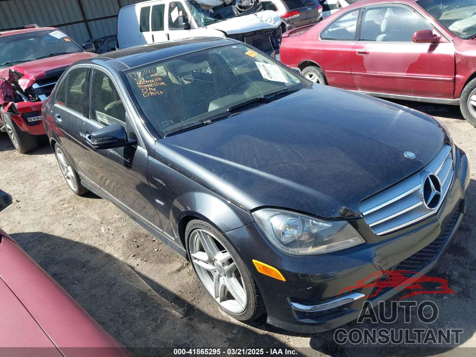 MERCEDES-BENZ C 250 2012 - WDDGF4HB1CR216228