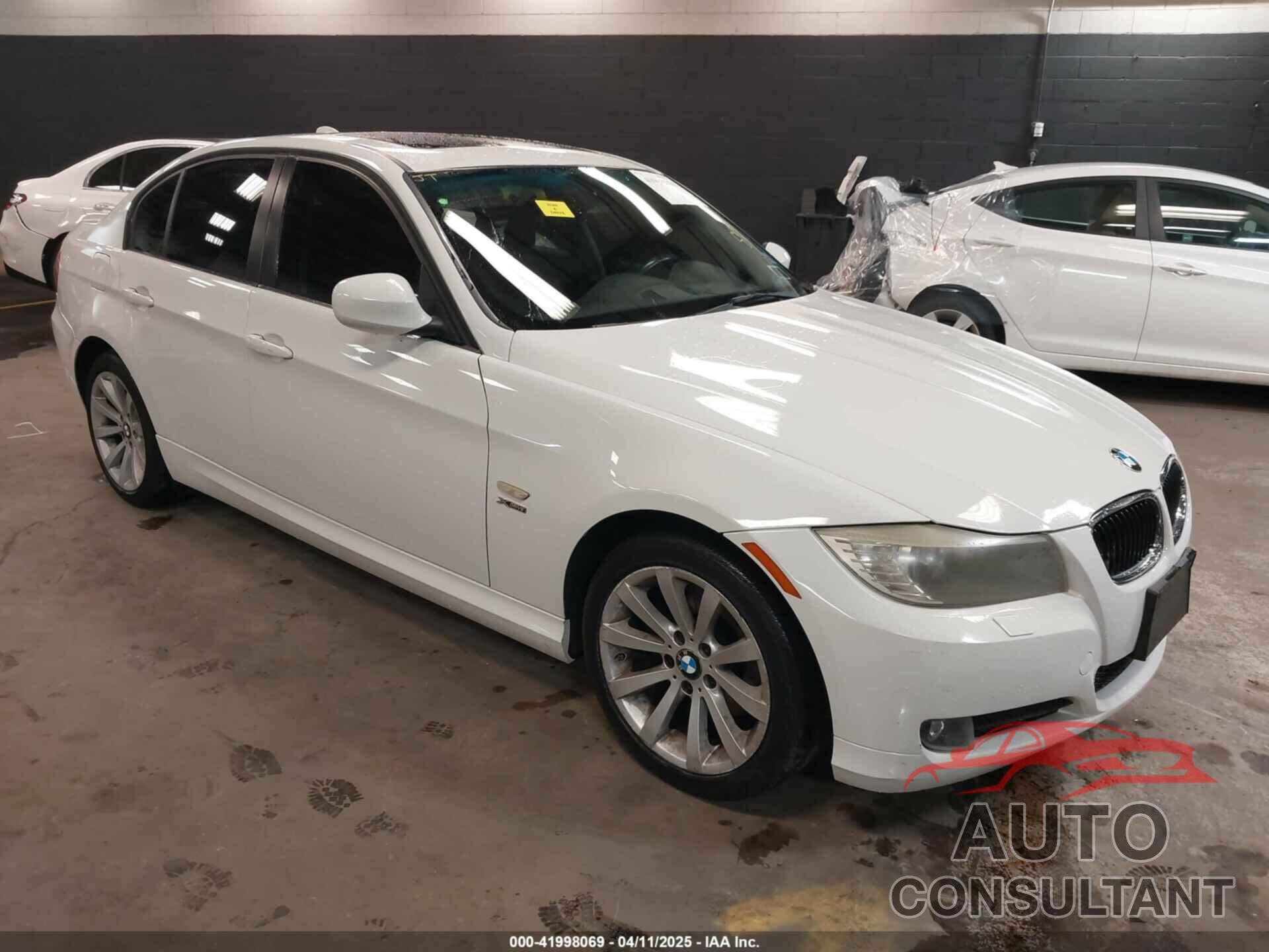 BMW 328I 2011 - WBAPK5C5XBA658075