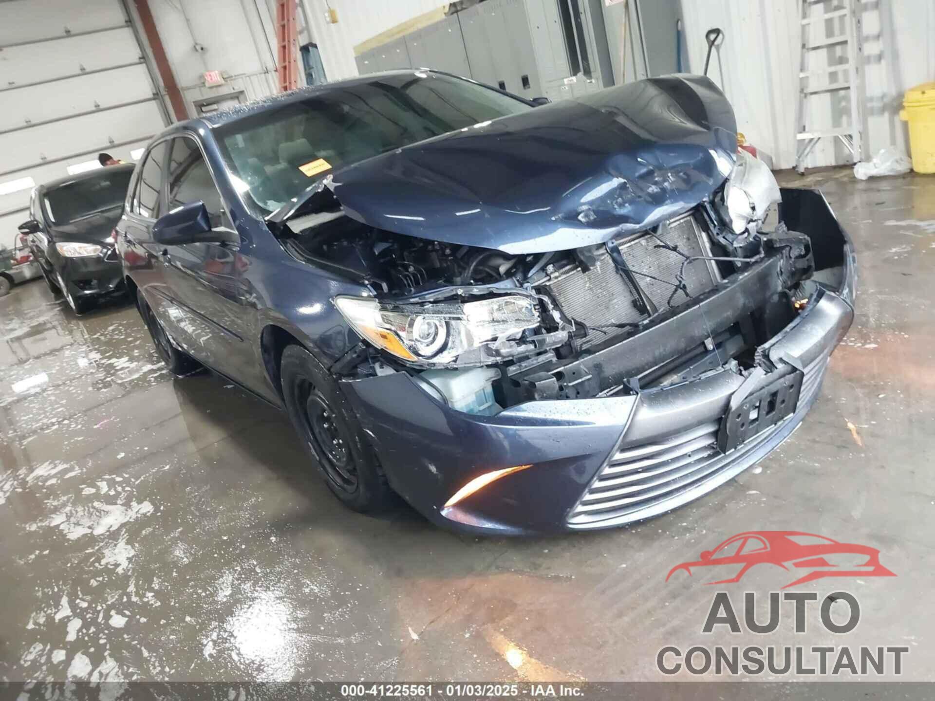 TOYOTA CAMRY 2016 - 4T4BF1FK7GR519296