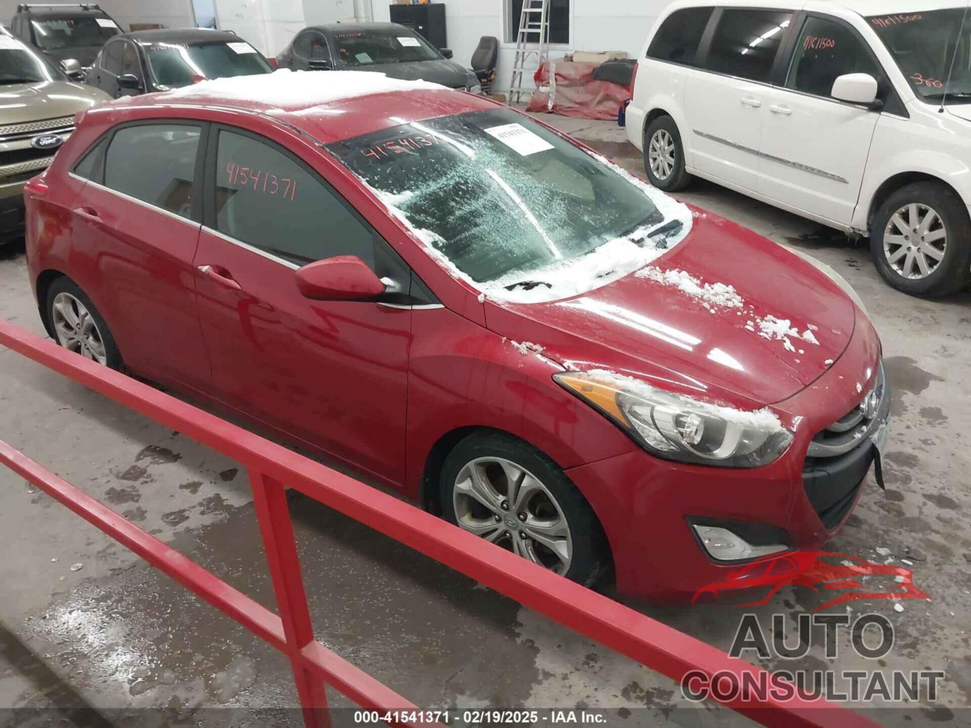 HYUNDAI ELANTRA GT 2013 - KMHD35LE8DU136612