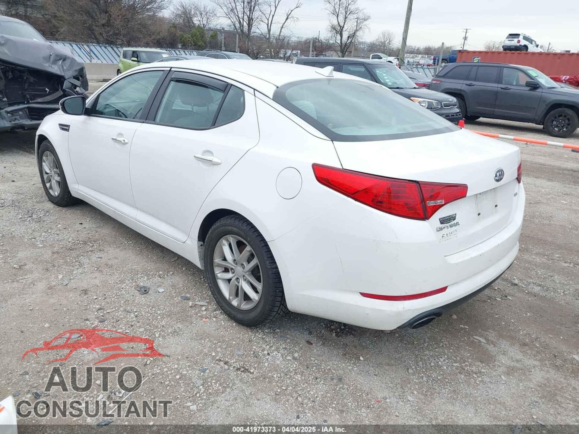 KIA OPTIMA 2013 - KNAGM4A76D5379047
