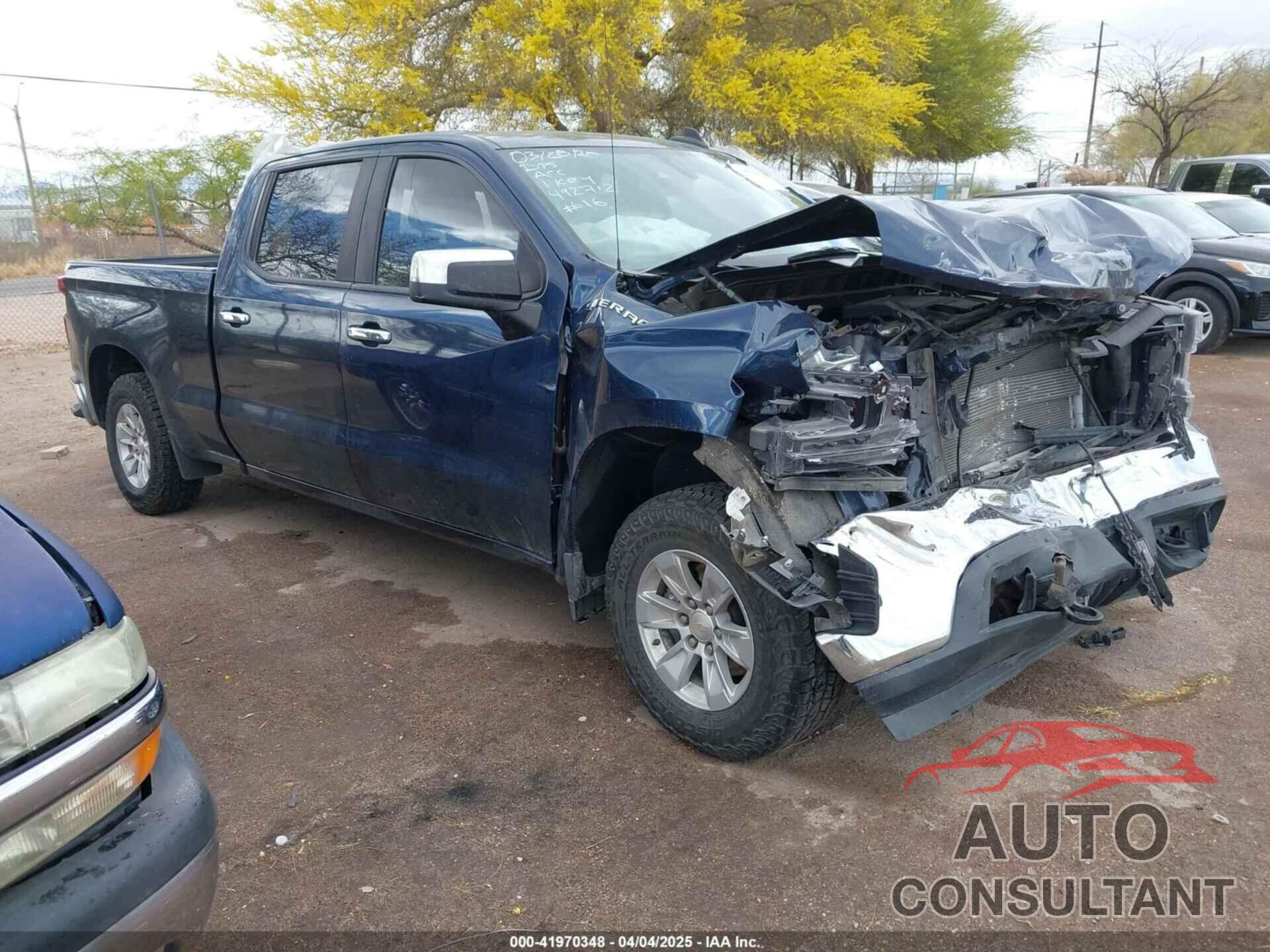 CHEVROLET SILVERADO 1500 2021 - 1GCUYDET2MZ373160
