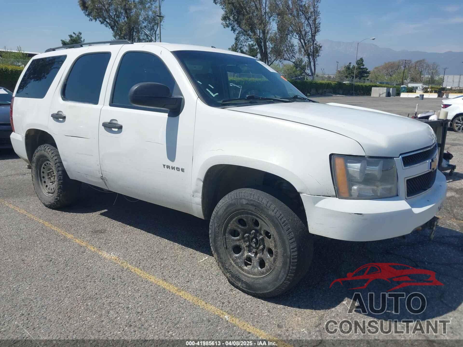 CHEVROLET TAHOE 2010 - 1GNUKAE03AR238374