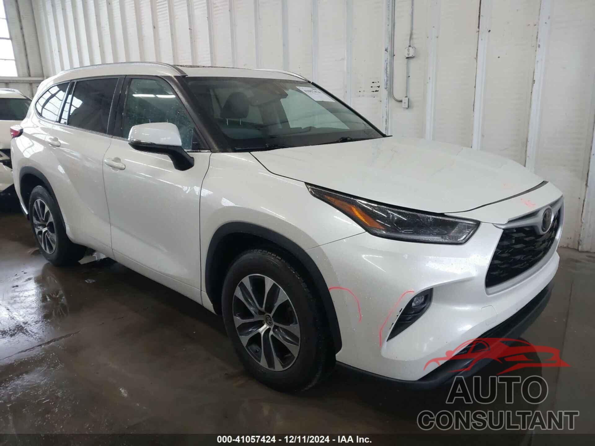 TOYOTA HIGHLANDER 2021 - 5TDGZRAH4MS529046