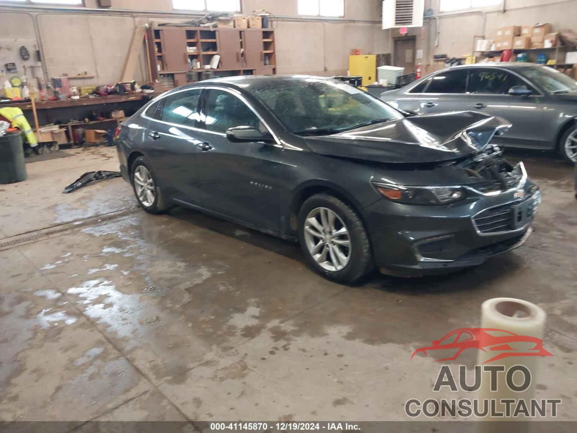 CHEVROLET MALIBU 2018 - 1G1ZD5STXJF194740