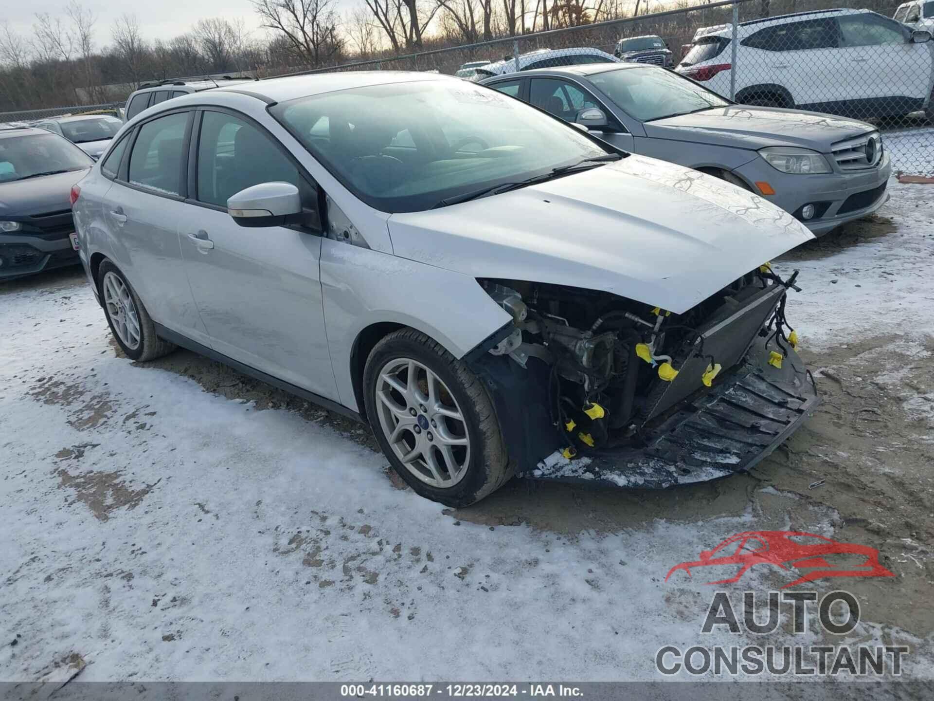 FORD FOCUS 2015 - 1FADP3F27FL286868