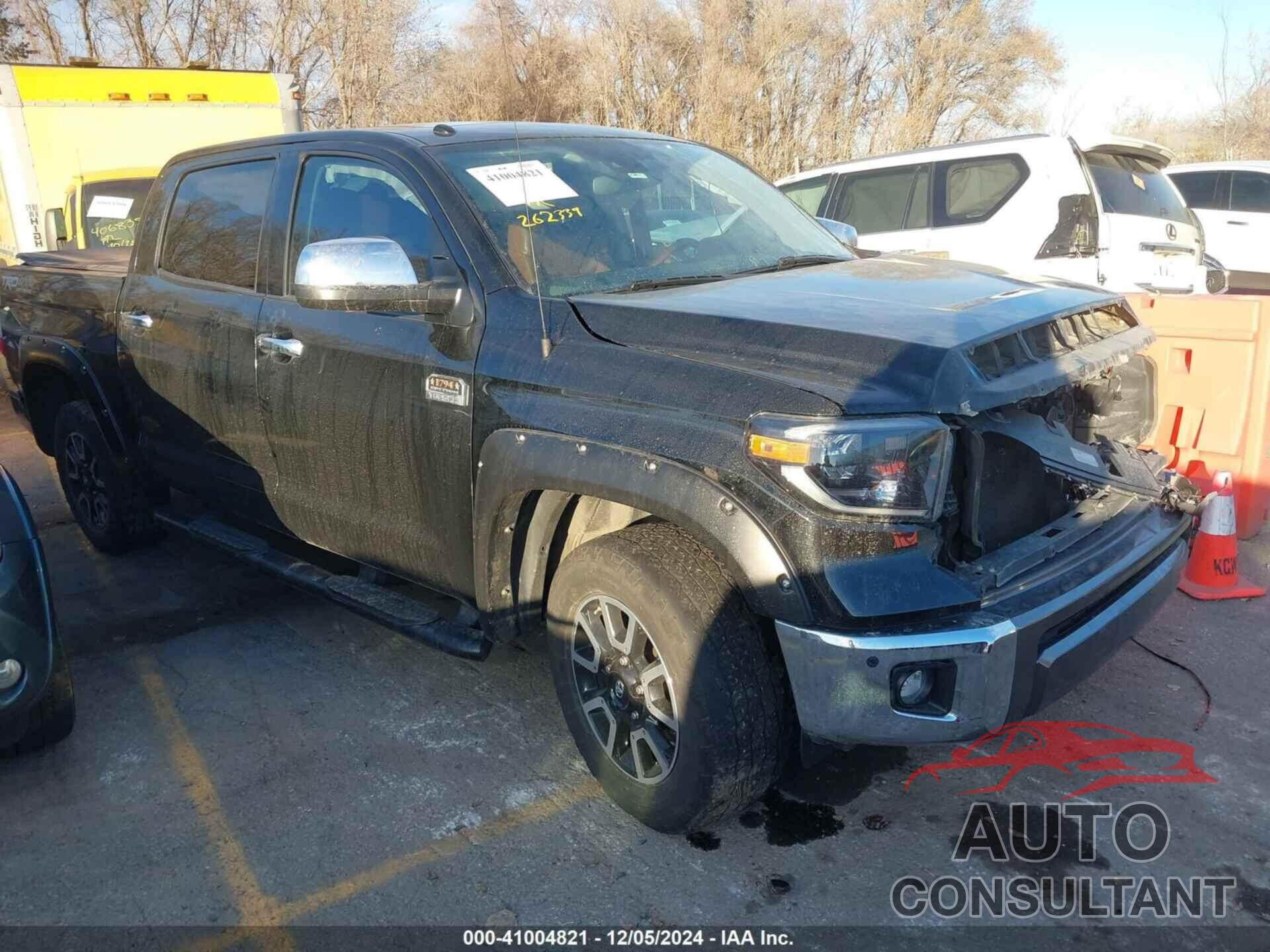 TOYOTA TUNDRA 2019 - 5TFAY5F16KX813654