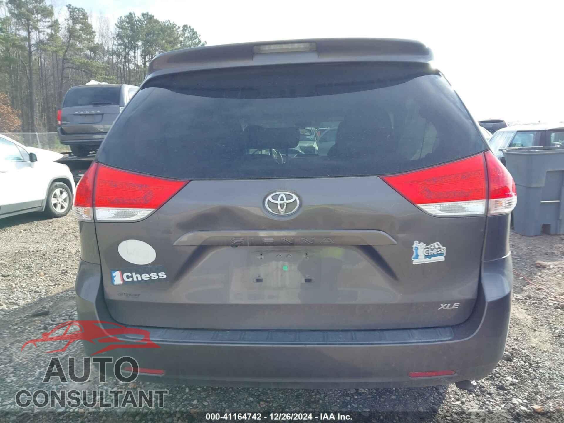 TOYOTA SIENNA 2012 - 5TDYK3DC7CS228534