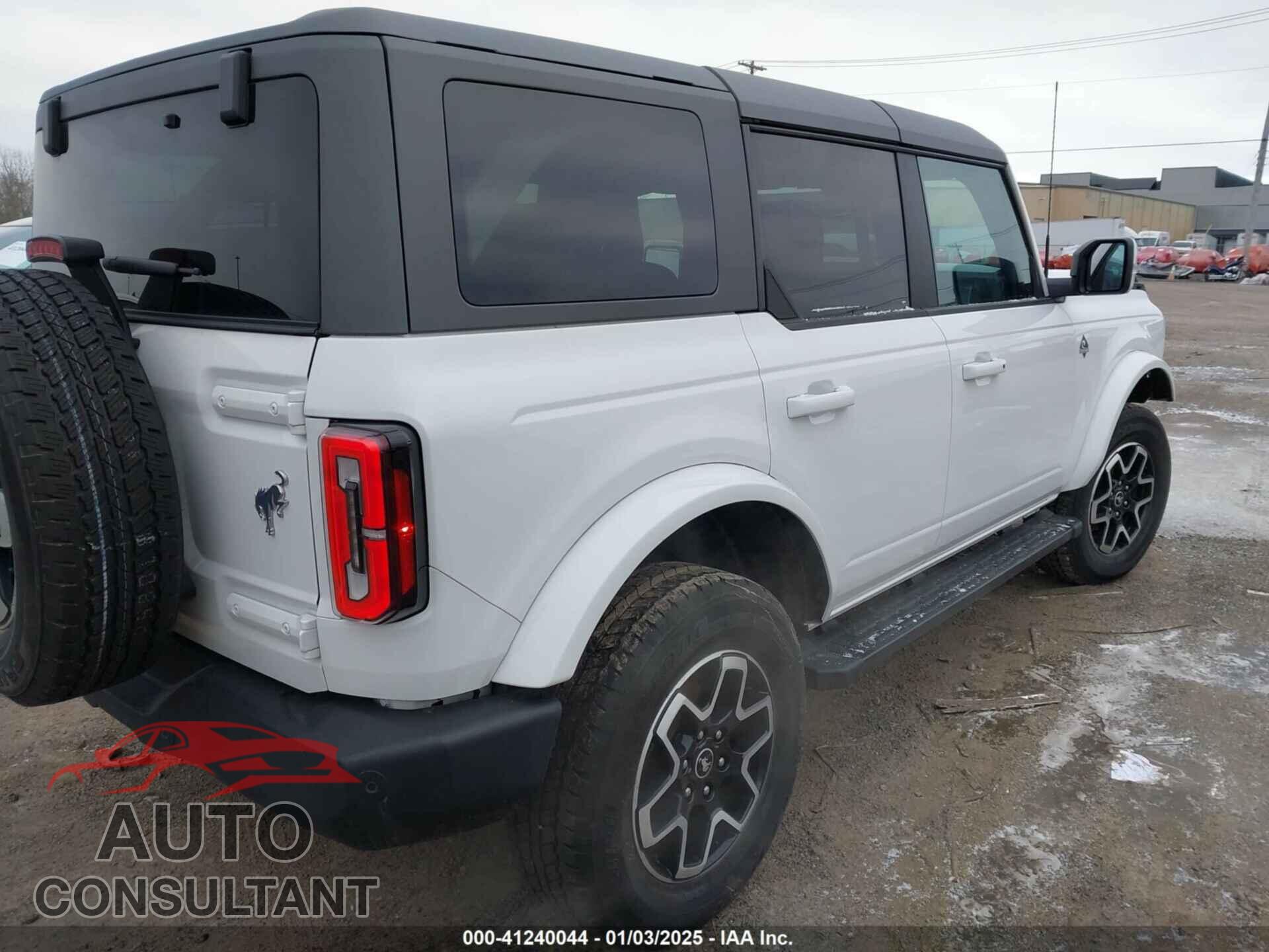 FORD BRONCO 2023 - 1FMDE5DH4PLB80894