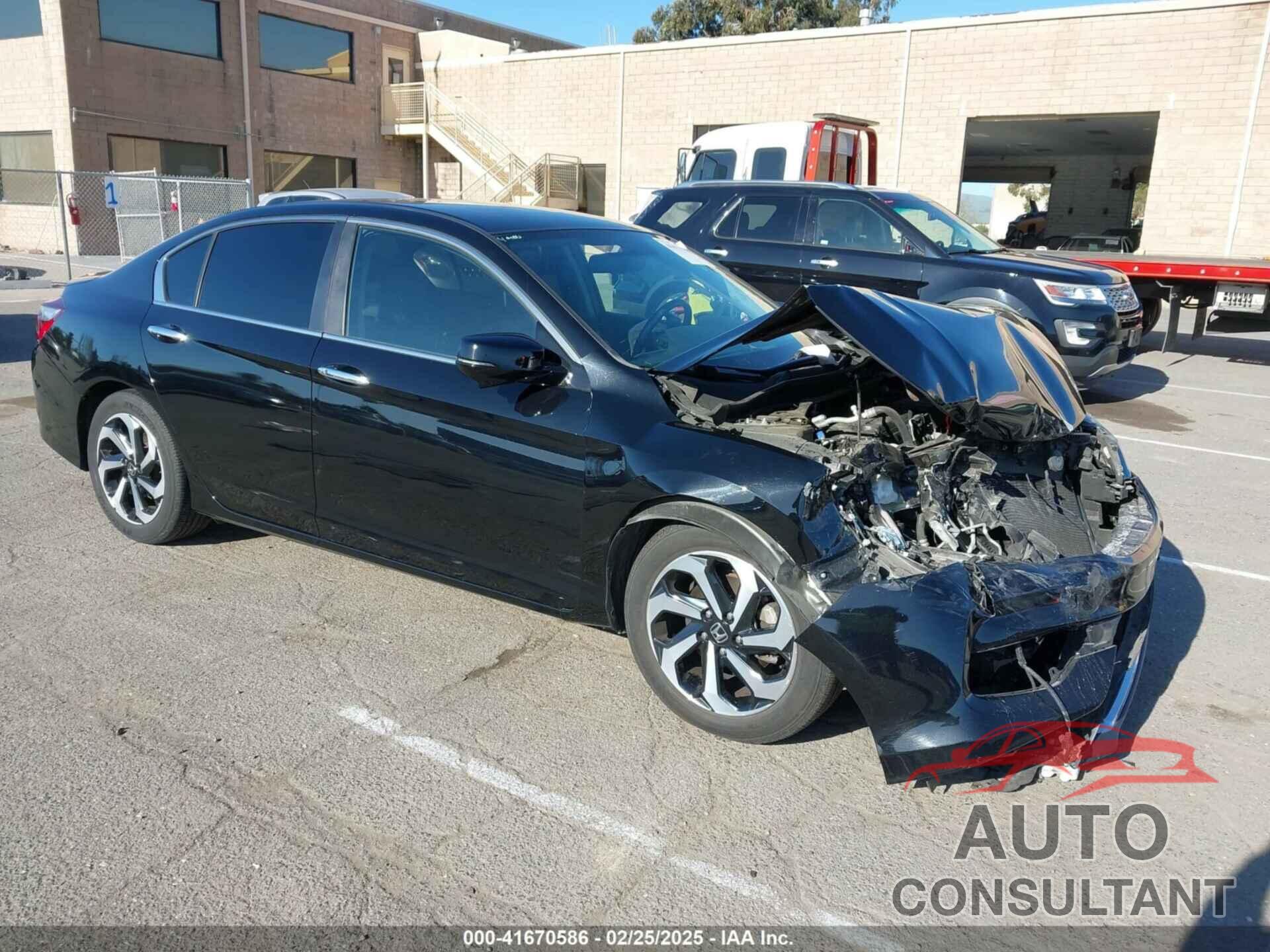 HONDA ACCORD 2017 - 1HGCR2F82HA050174