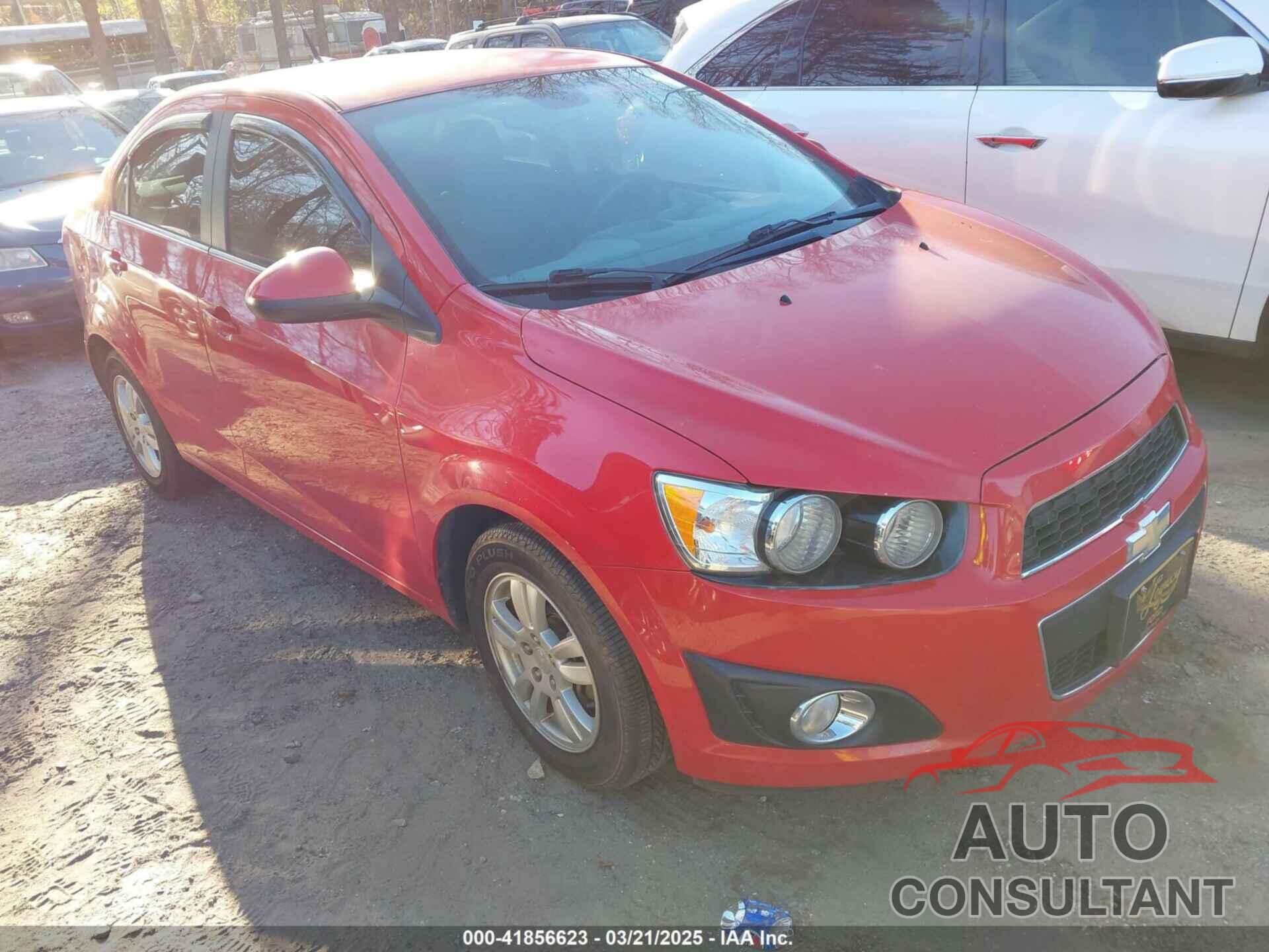 CHEVROLET SONIC 2013 - 1G1JC5SH9D4224564