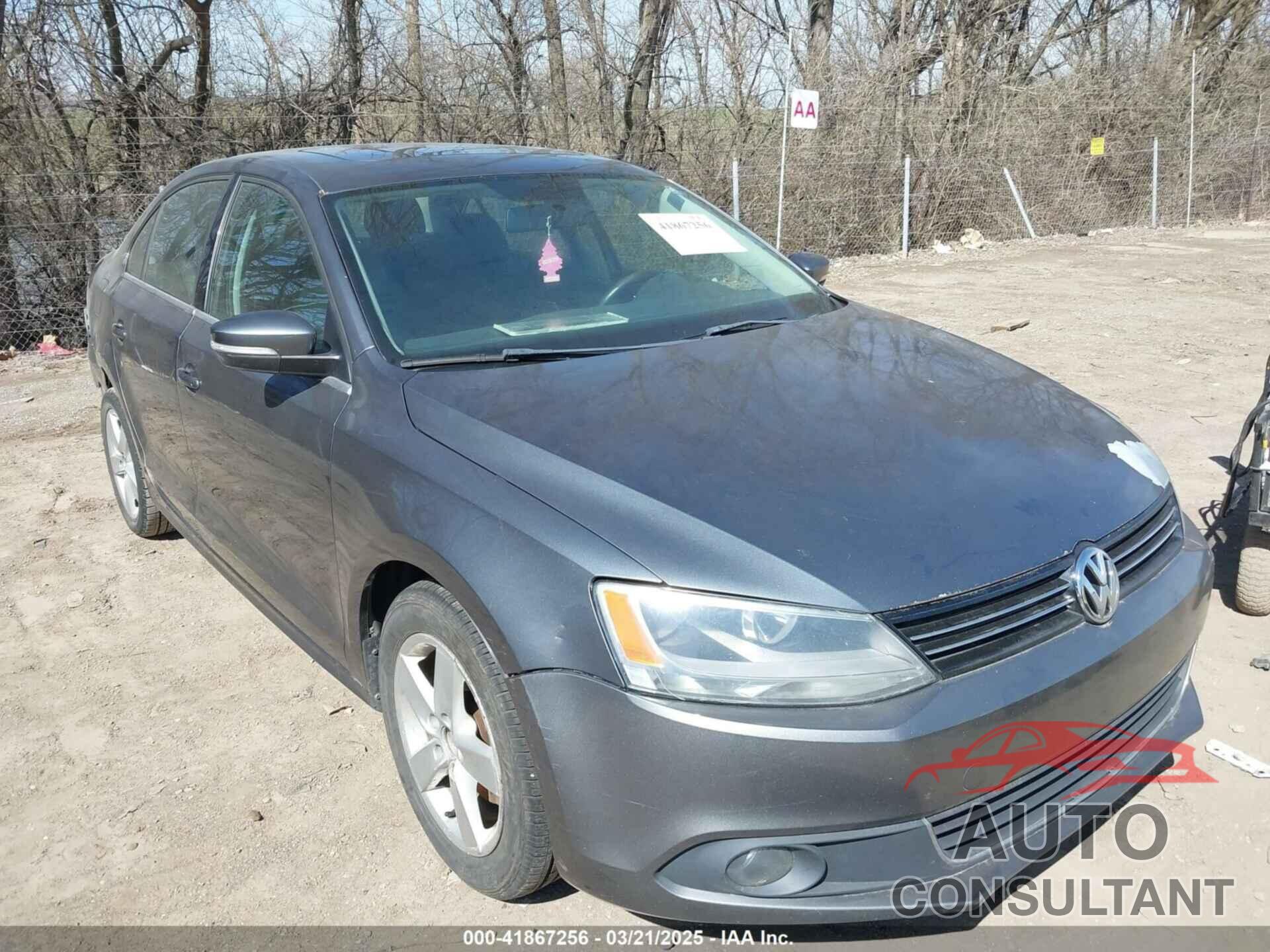VOLKSWAGEN JETTA 2011 - 3VWLL7AJ4BM064558