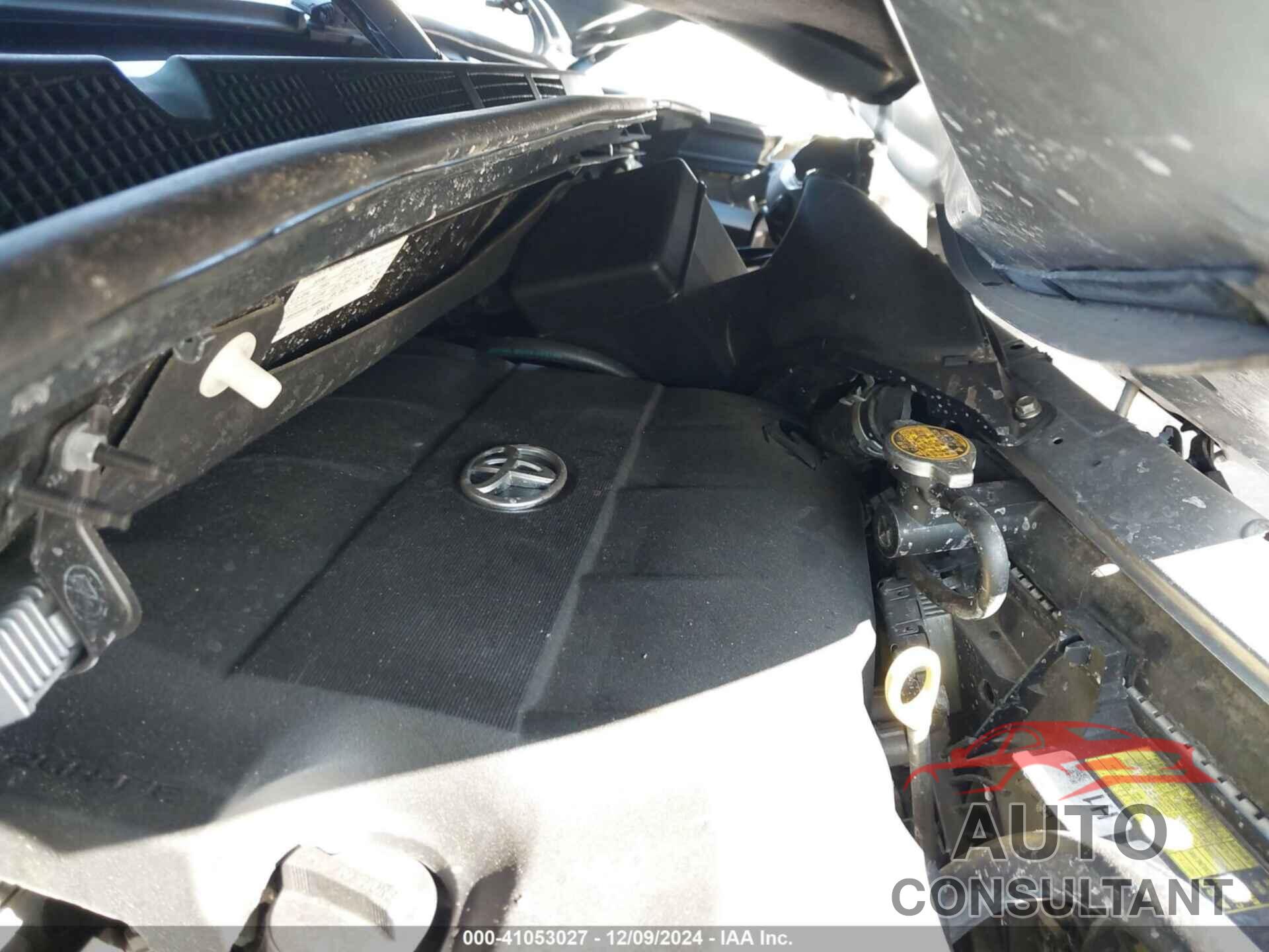 TOYOTA SIENNA 2015 - 5TDKK3DC8FS587613