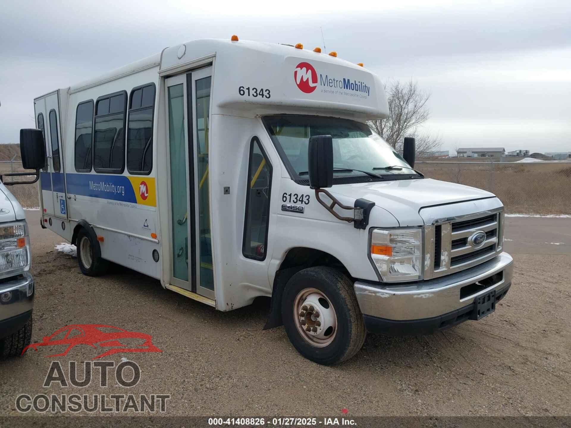 FORD E-450 CUTAWAY 2017 - 1FDFE4FS2HDC37813