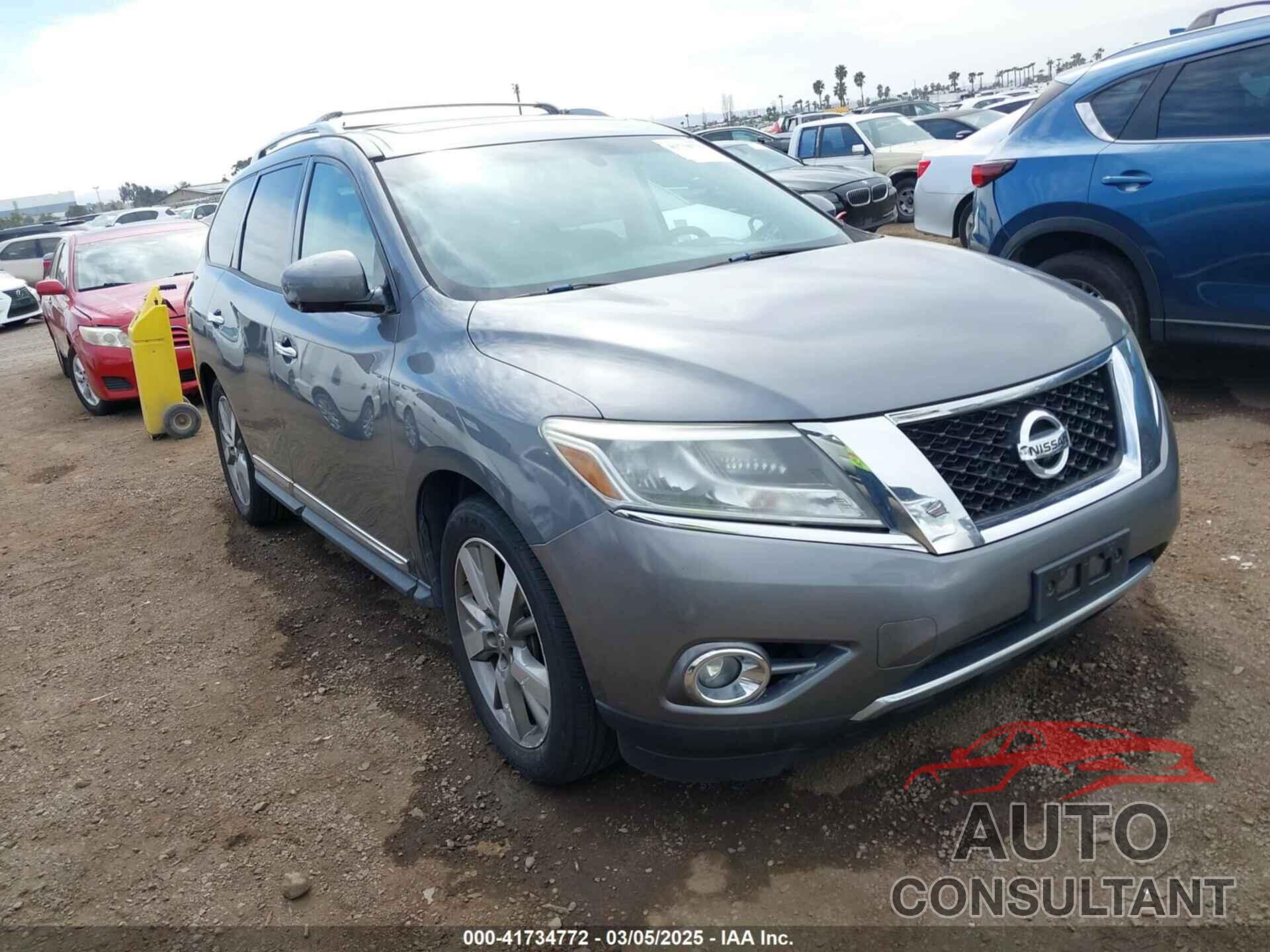 NISSAN PATHFINDER 2015 - 5N1AR2MN2FC644033