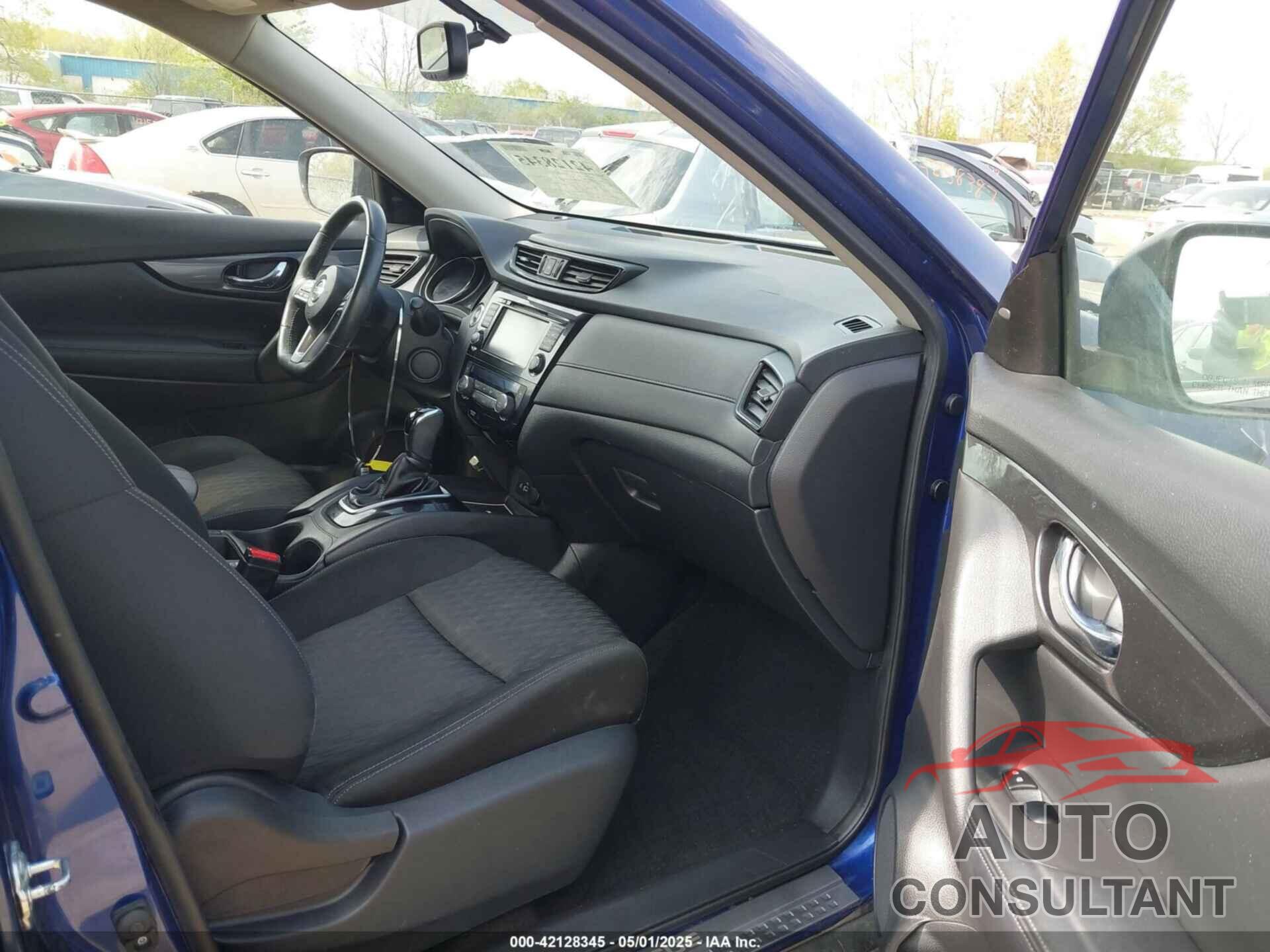 NISSAN ROGUE 2018 - KNMAT2MV4JP545642