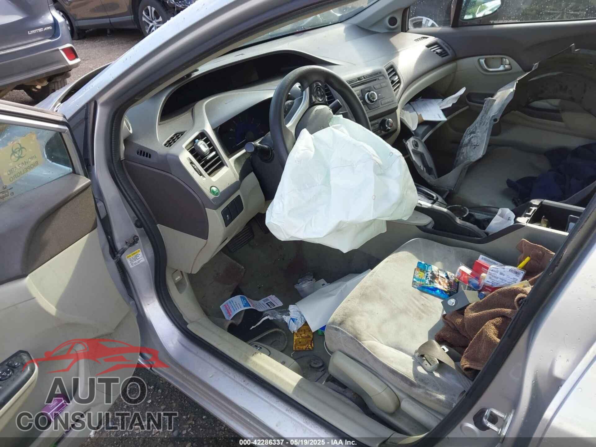 HONDA CIVIC 2012 - 19XFB2F8XCE381381