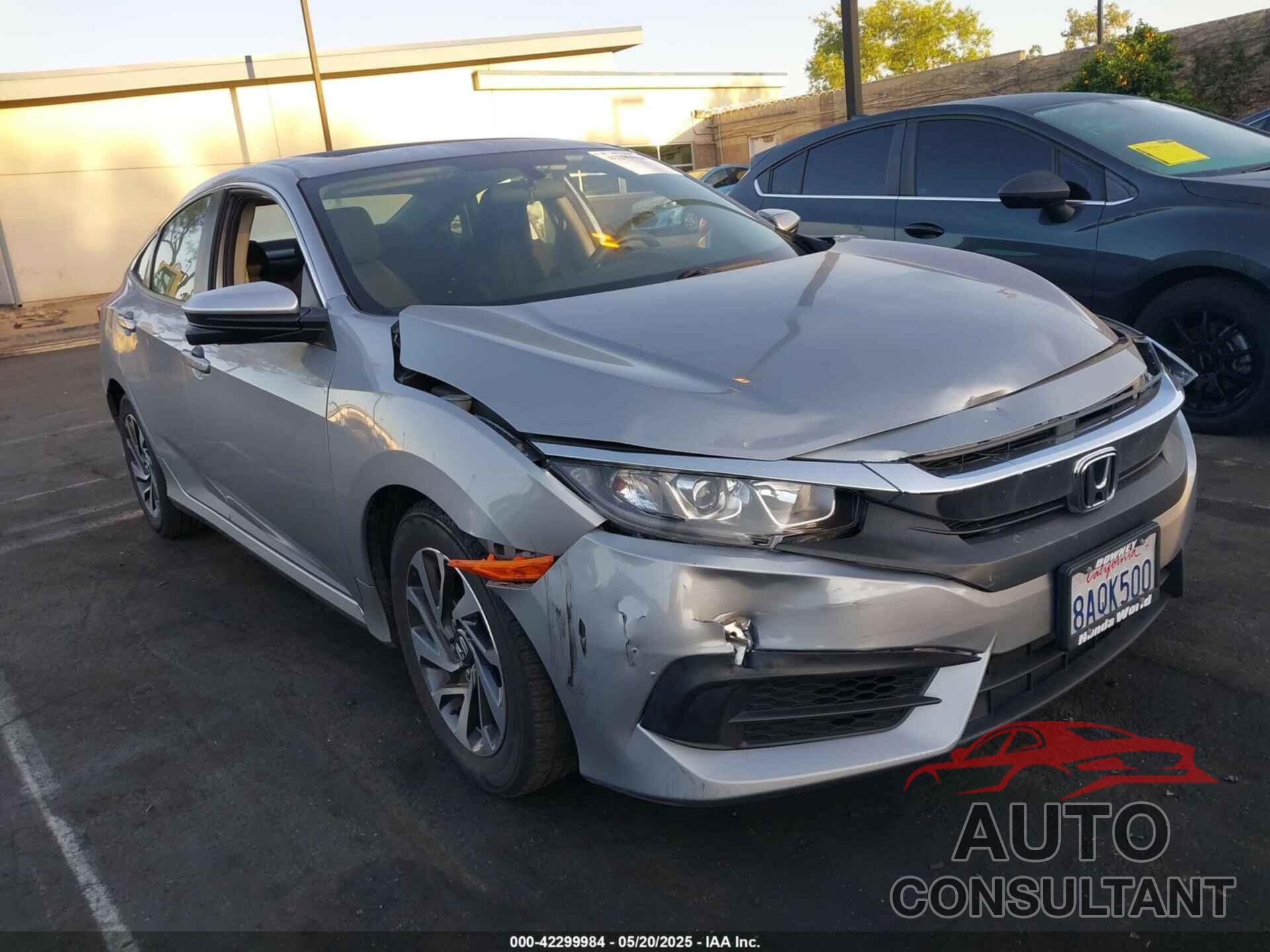 HONDA CIVIC 2018 - 2HGFC2F79JH502652
