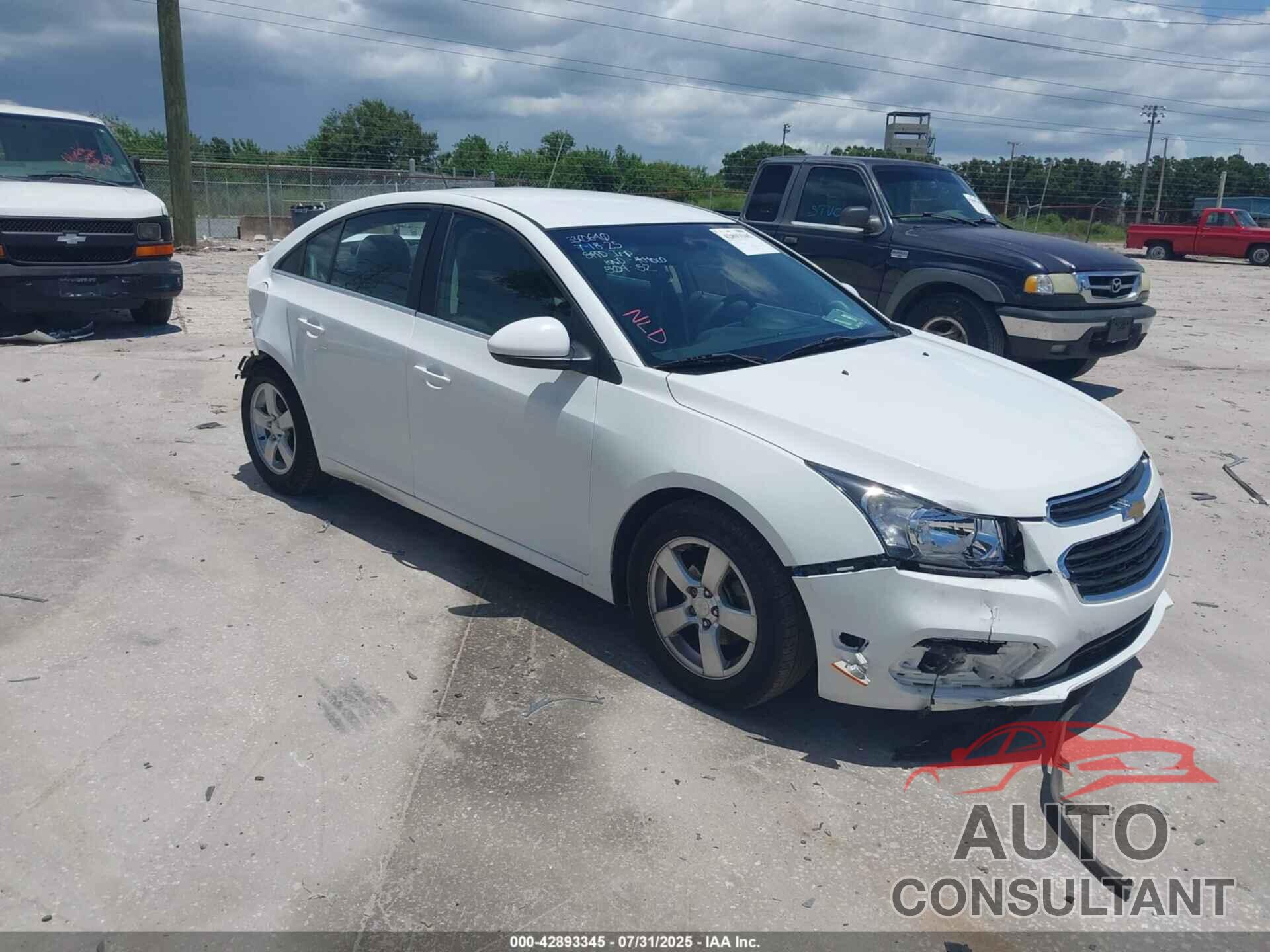 CHEVROLET CRUZE 2015 - 1G1PC5SB9F7142213
