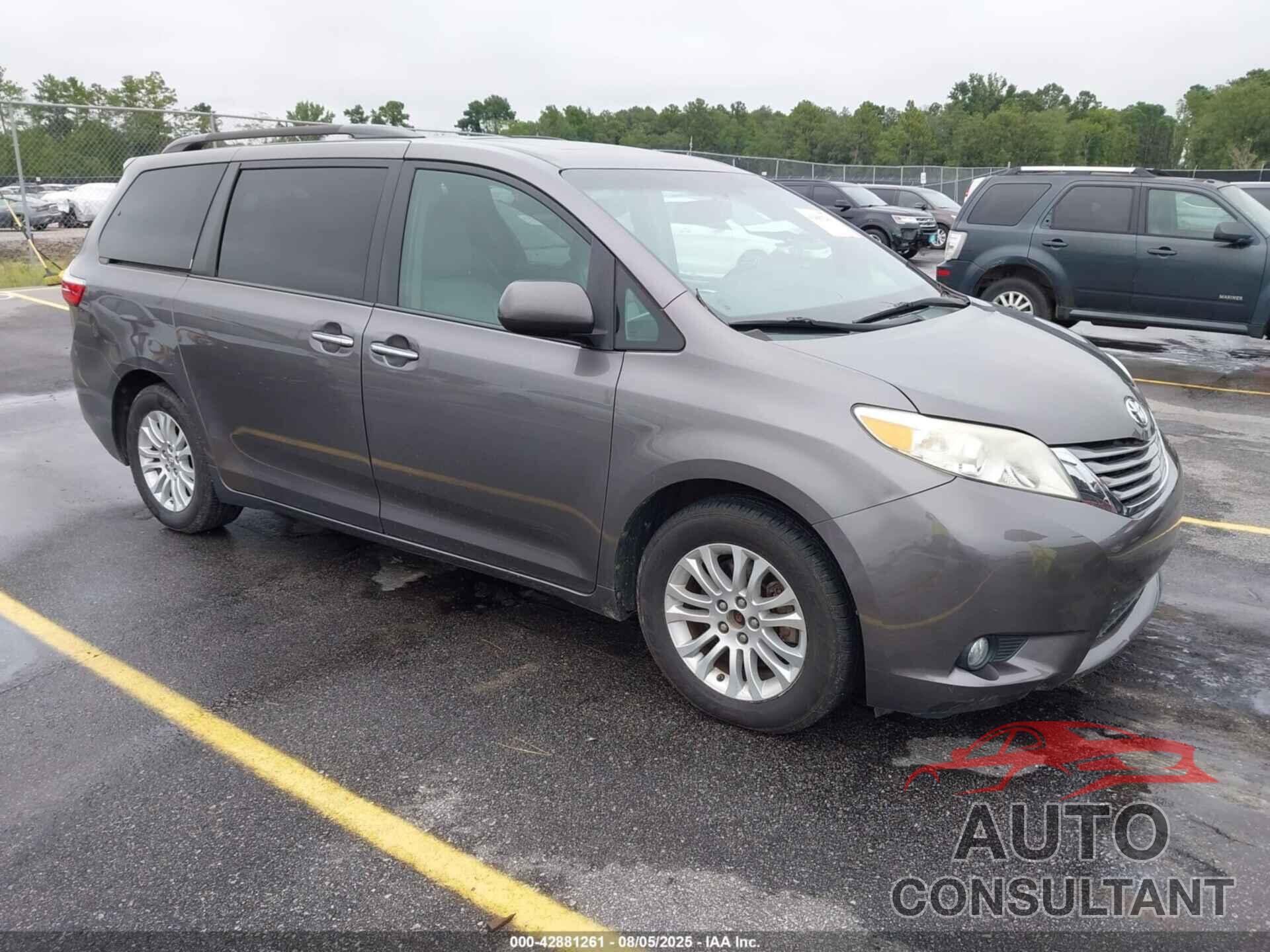 TOYOTA SIENNA 2015 - 5TDYK3DC6FS606265