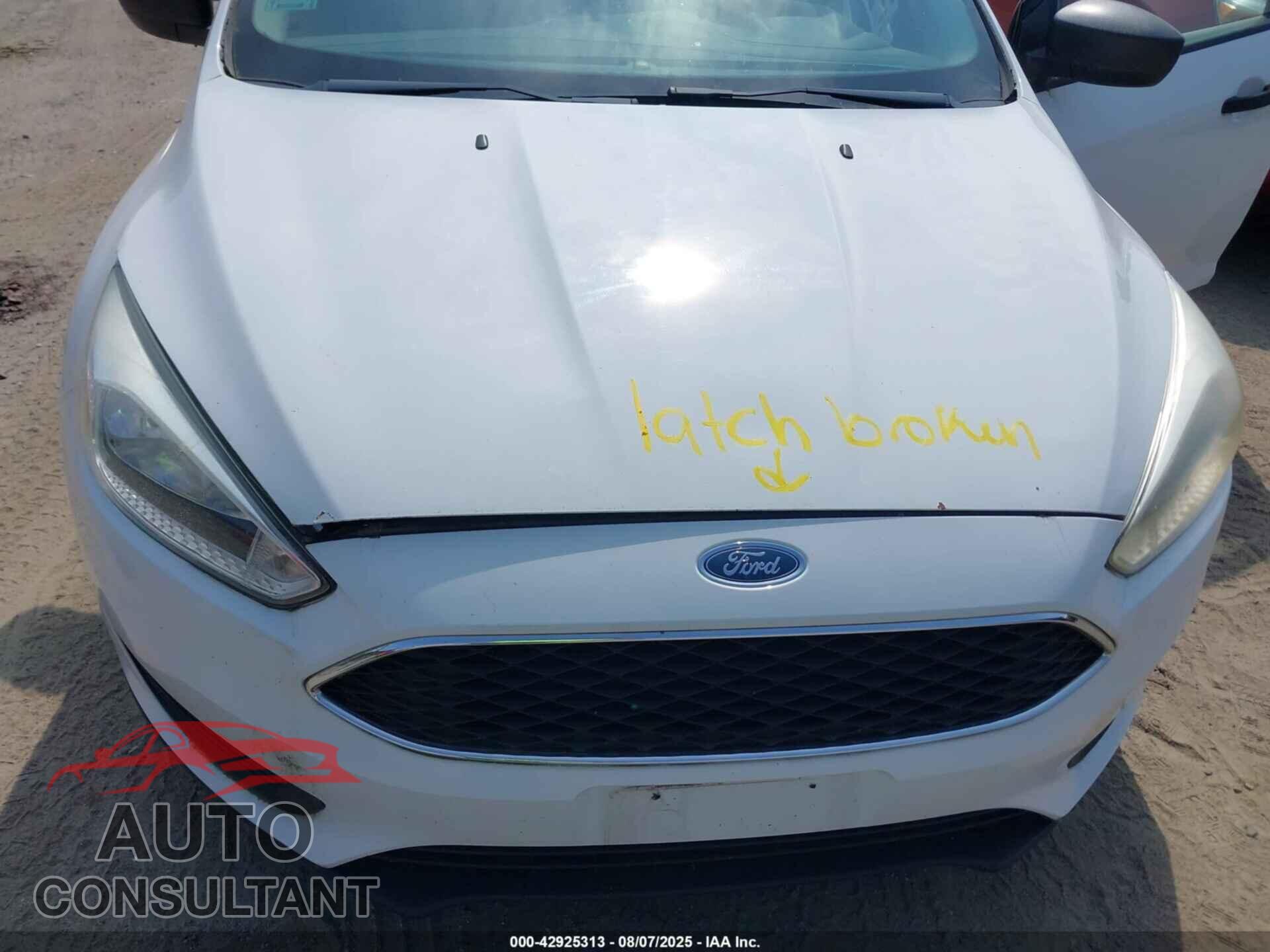 FORD FOCUS 2015 - 1FADP3E2XFL303695