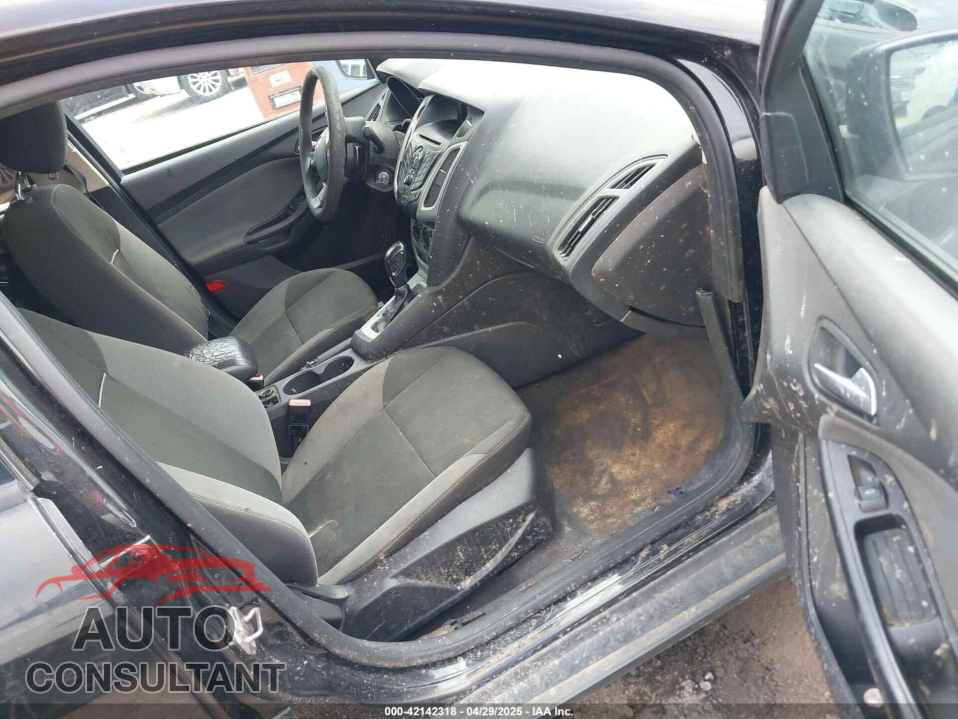 FORD FOCUS 2012 - 1FAHP3F28CL361932